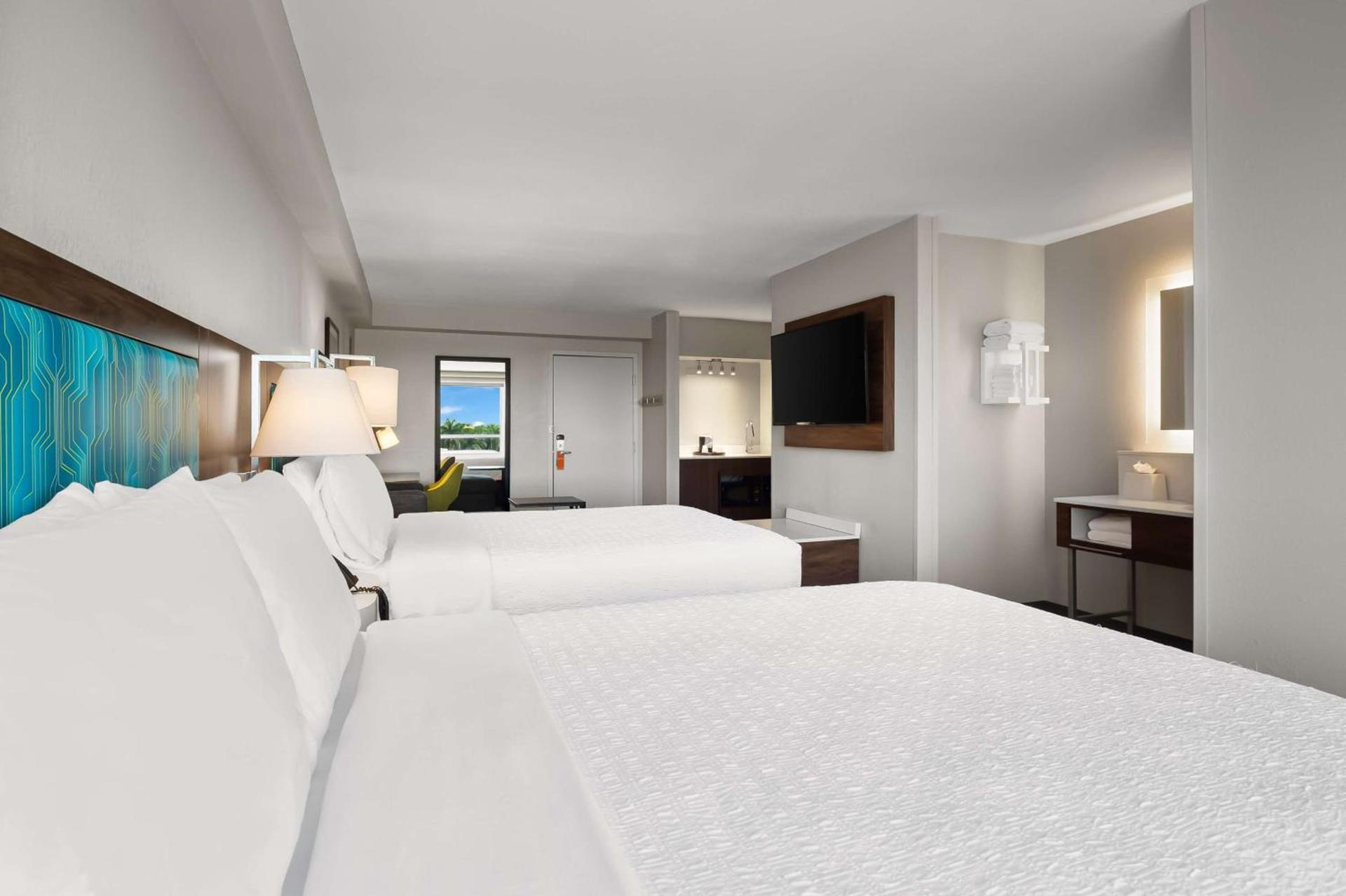 Hampton Inn Weston Fort Lauderdale photo 9