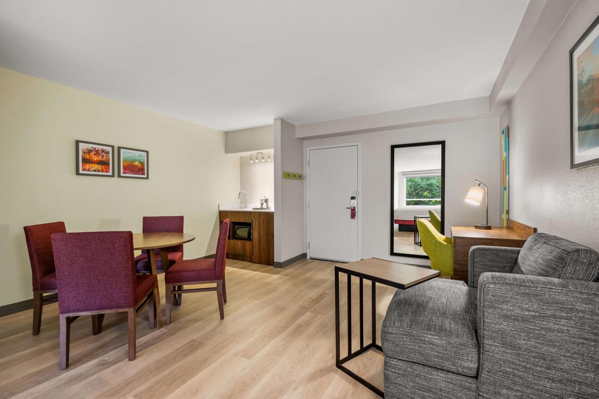 Hampton Inn Weston Fort Lauderdale photo 14
