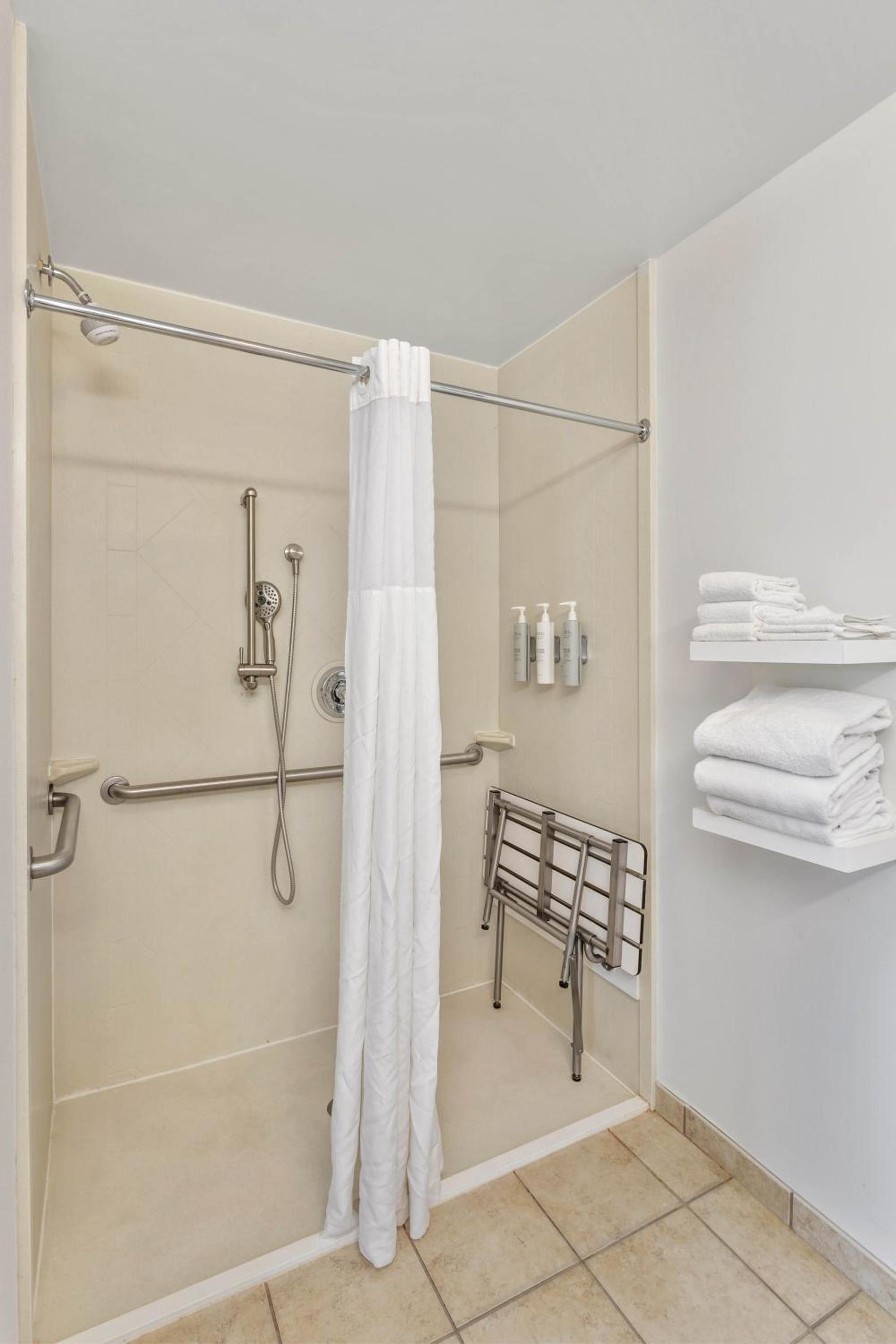 Hampton Inn & Suites Orlando-Apopka photo 23