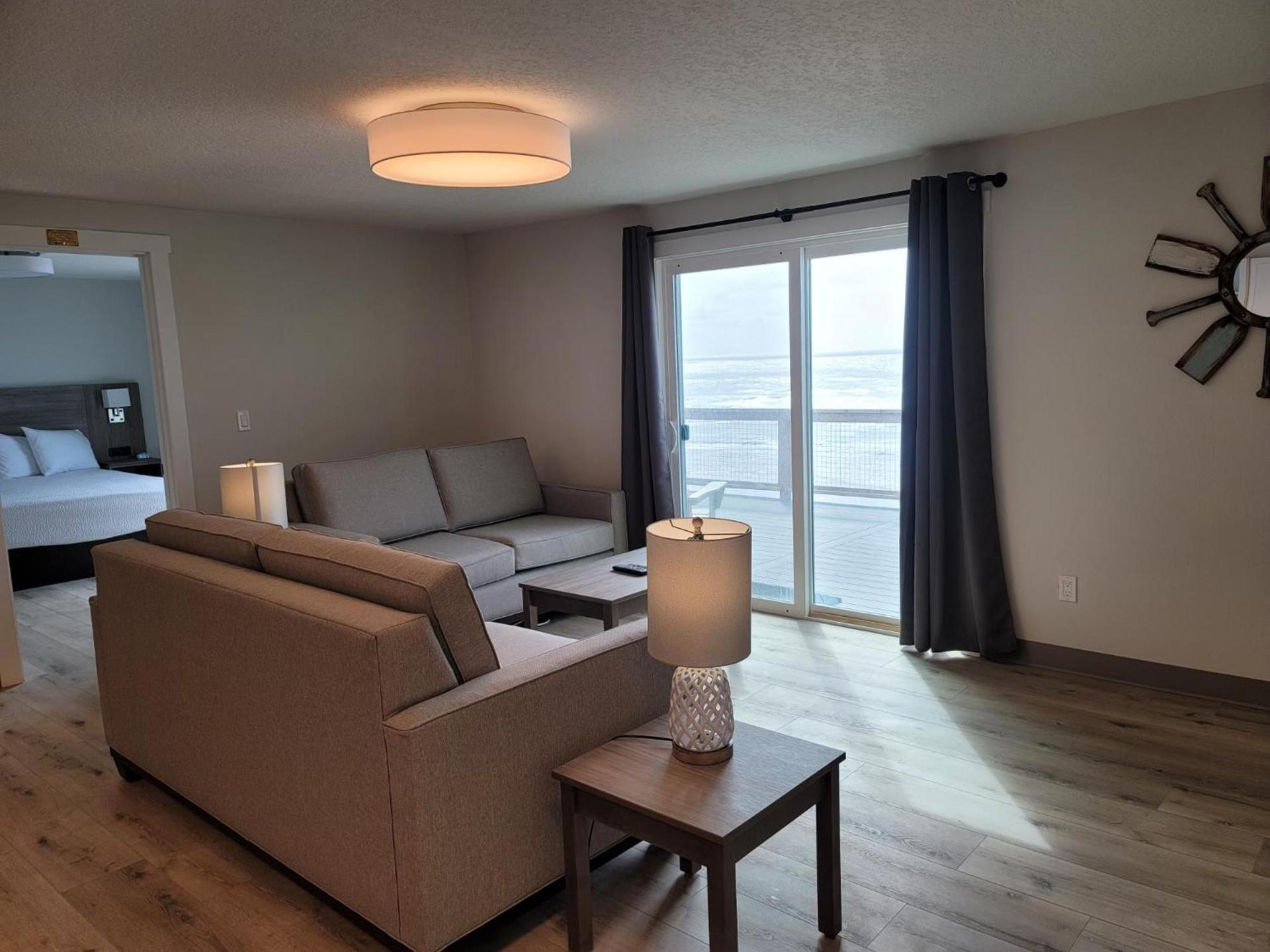 West Beach Suites photo 74