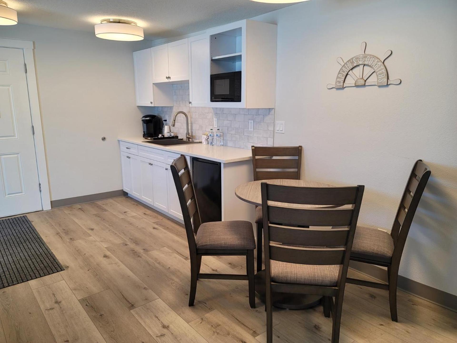 West Beach Suites photo 72