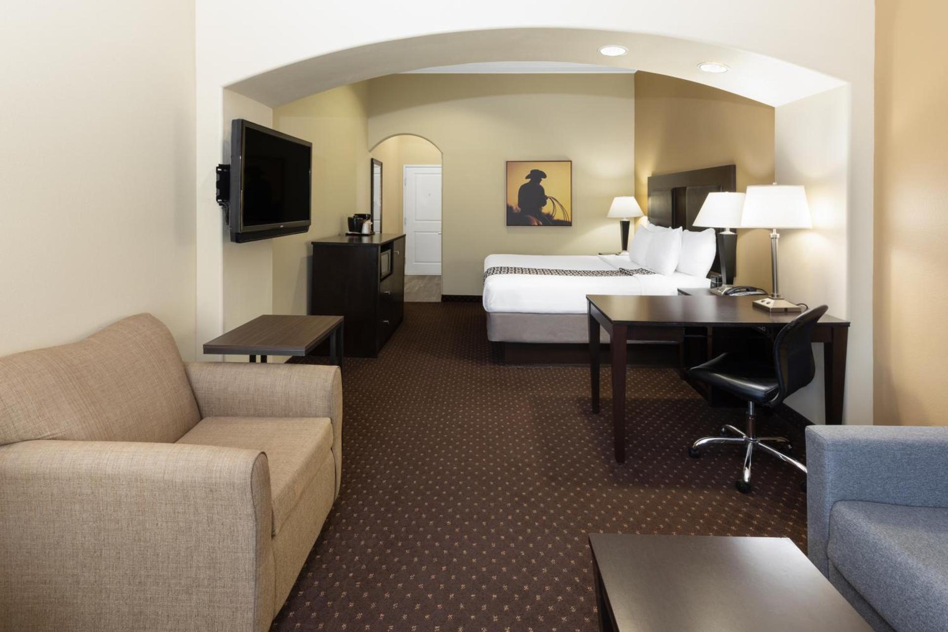 La Quinta by Wyndham Houston New Caney photo 35