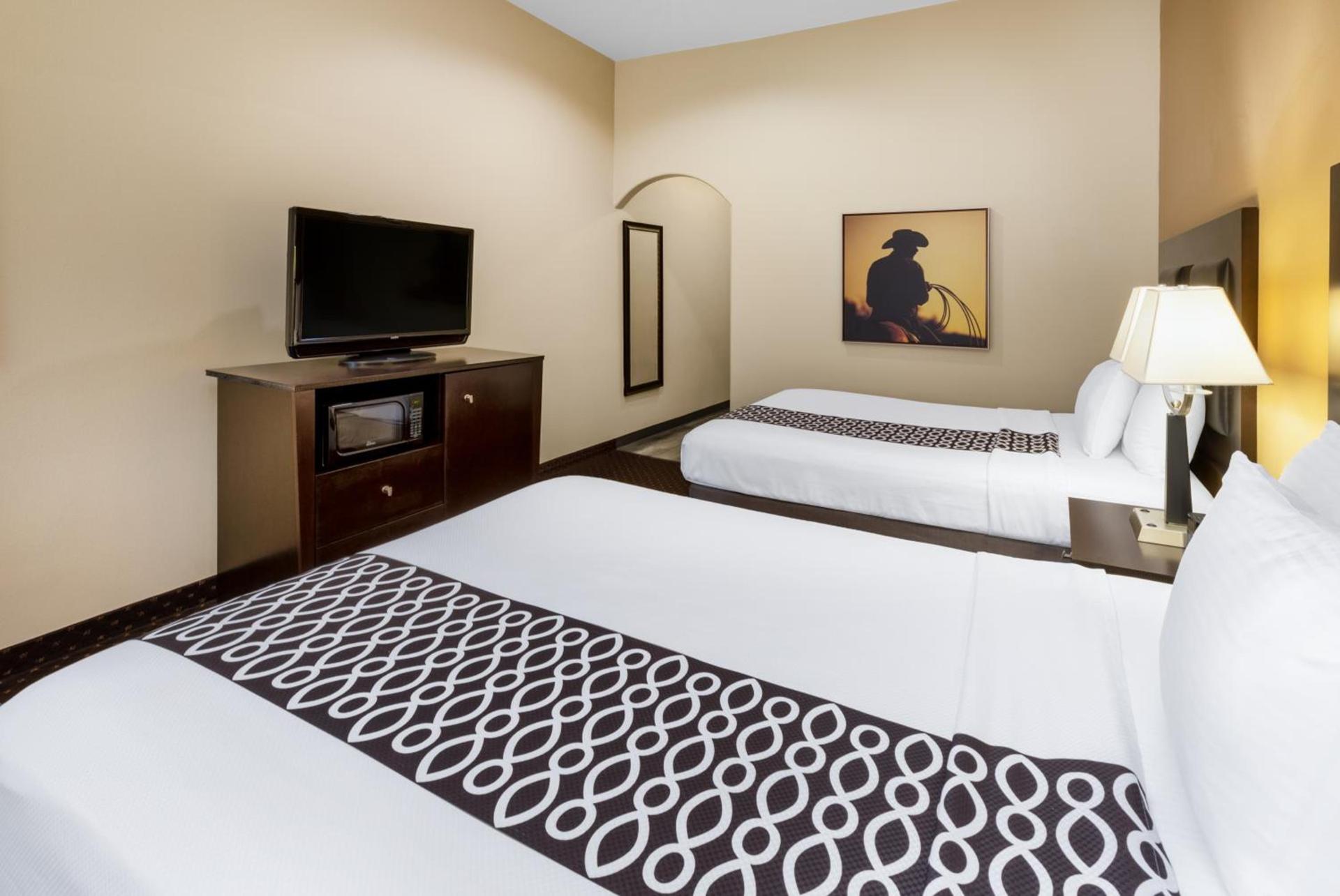 La Quinta by Wyndham Houston New Caney photo 36