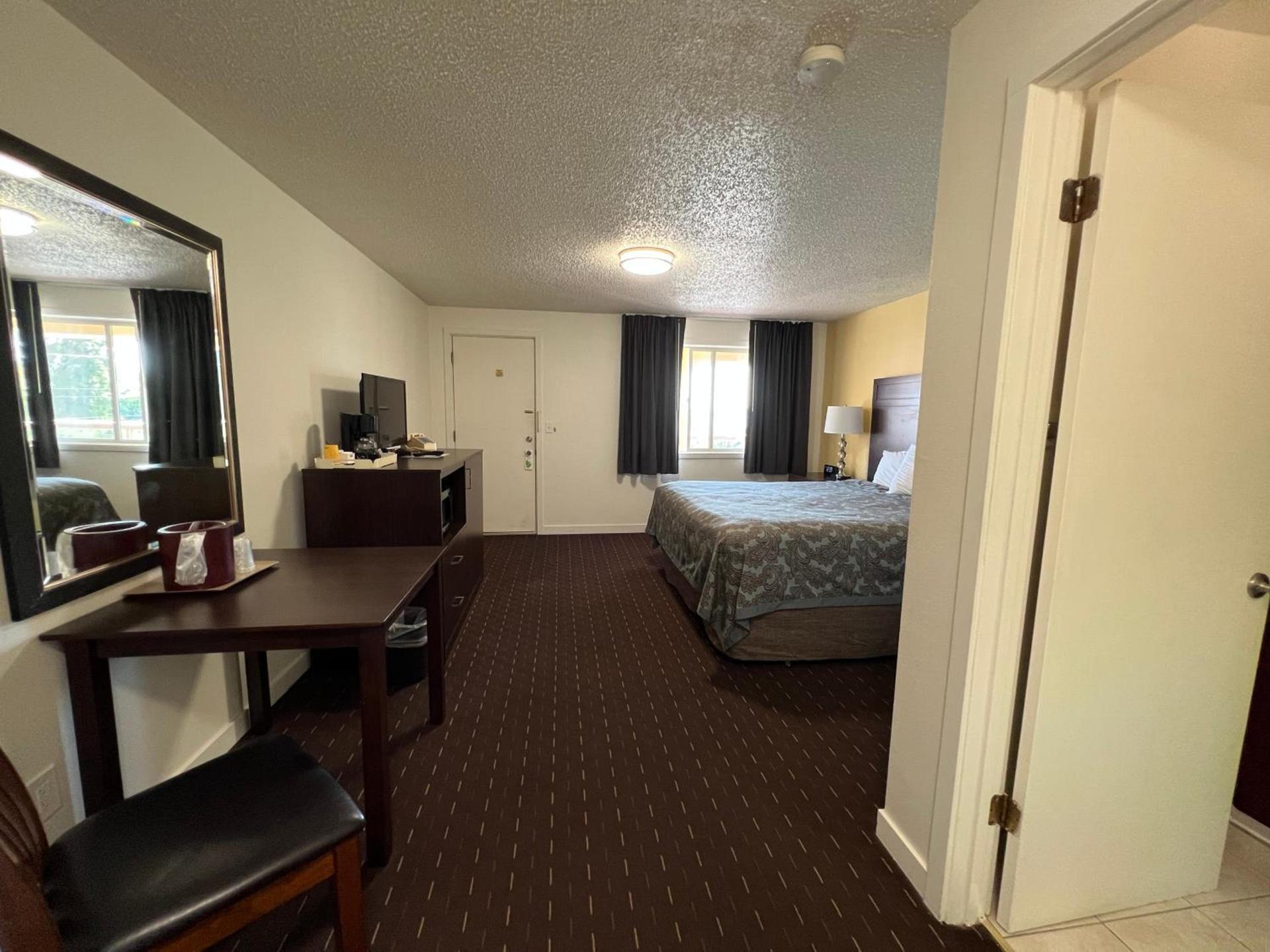 Port Townsend Inn photo 52