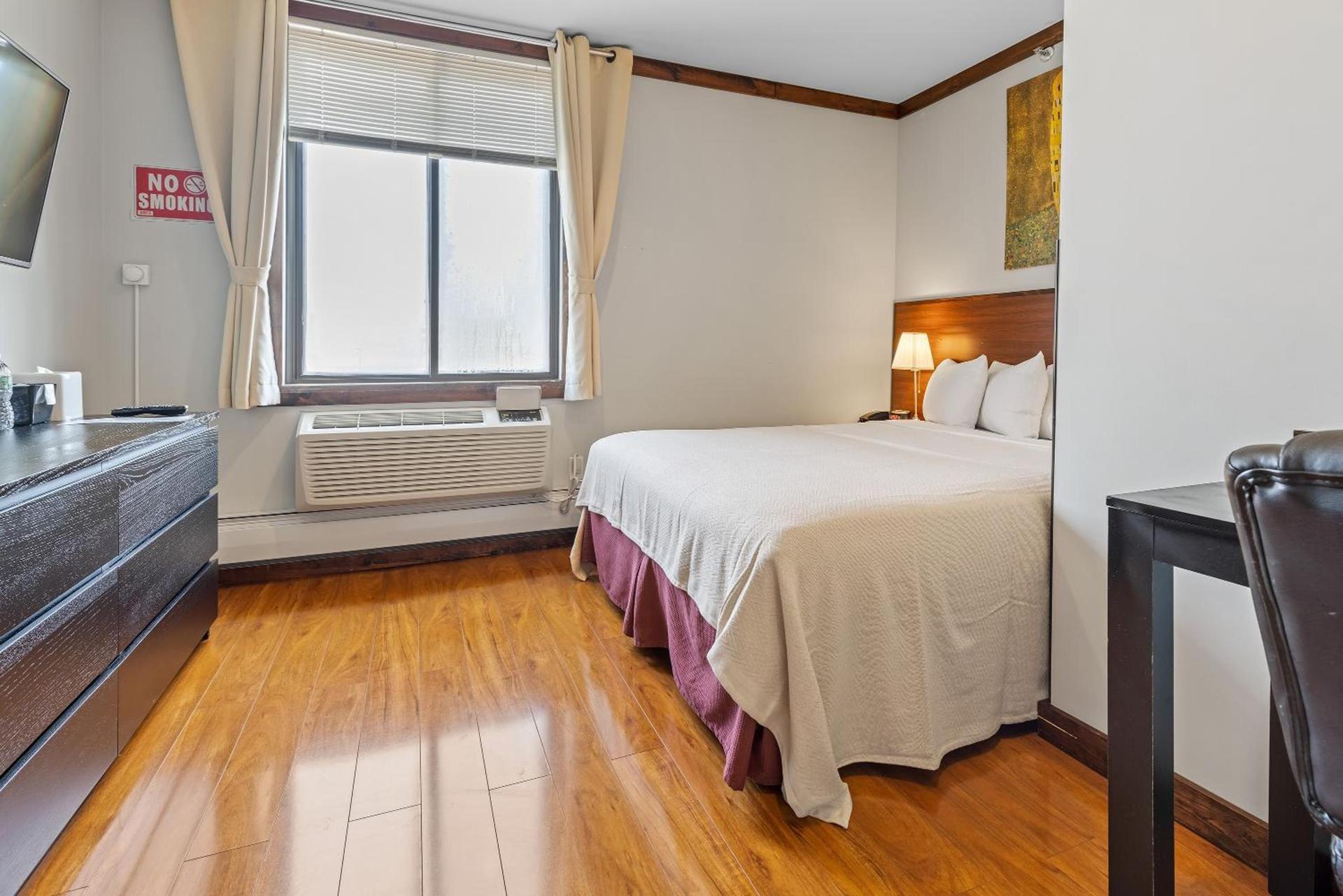 LIC Hotel photo 52