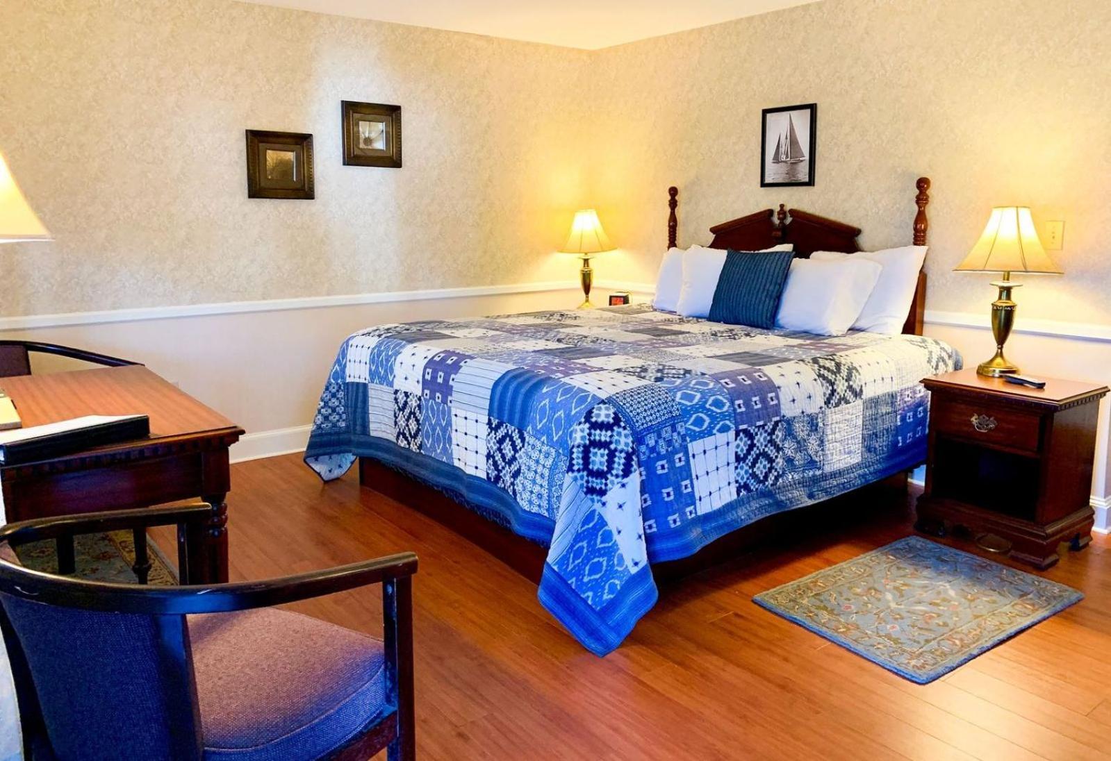 Cedar Crest Inn photo 16
