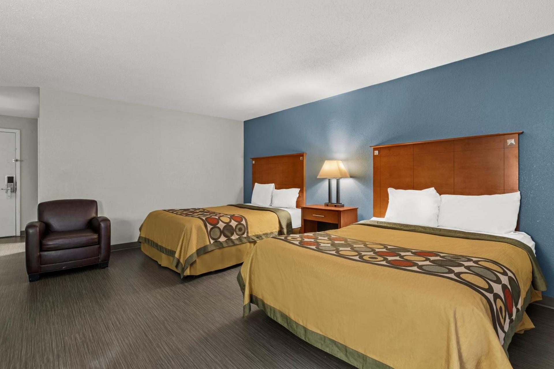 Americas Best Value Inn Carlisle photo 38