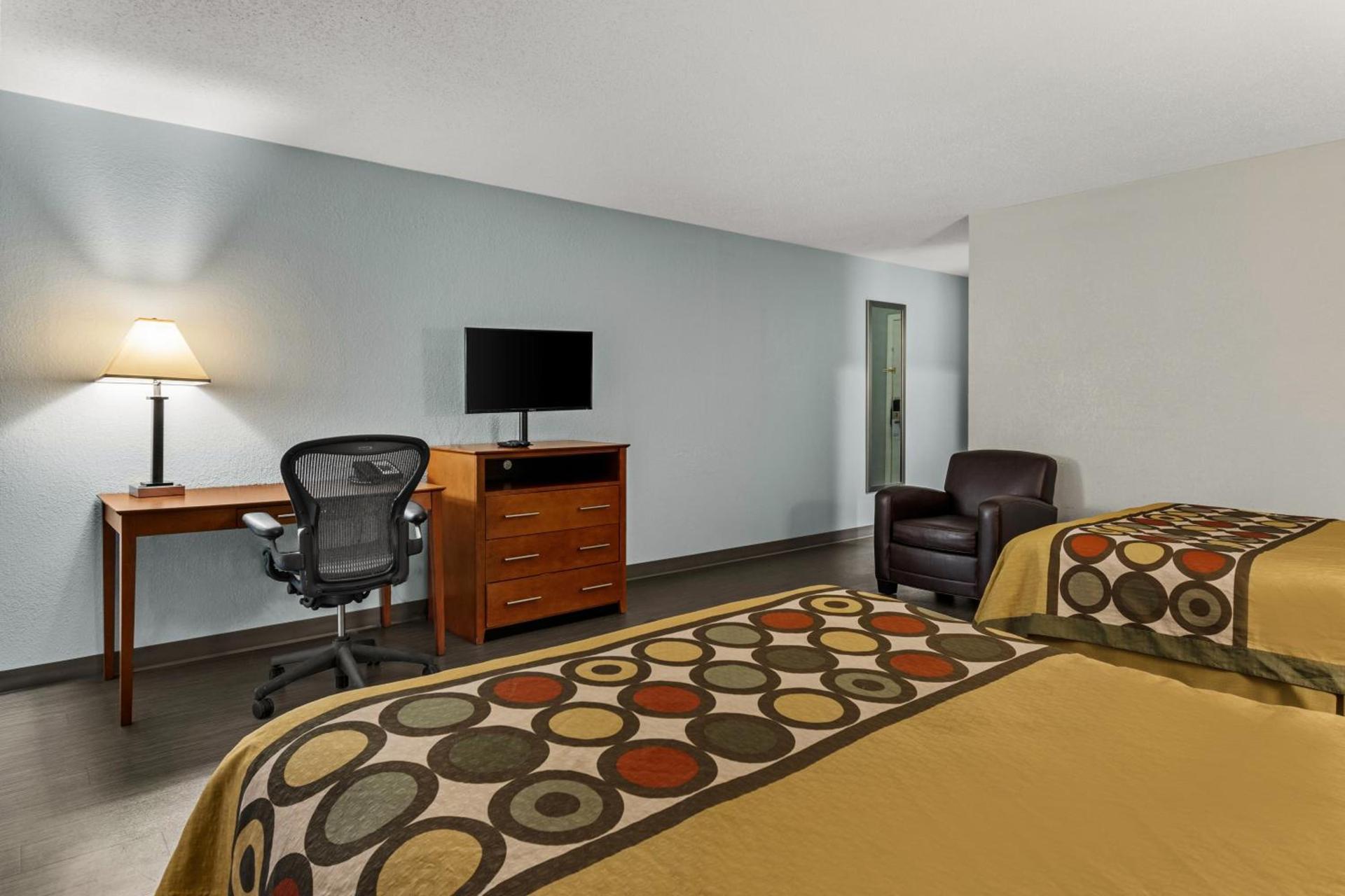 Americas Best Value Inn Carlisle photo 37