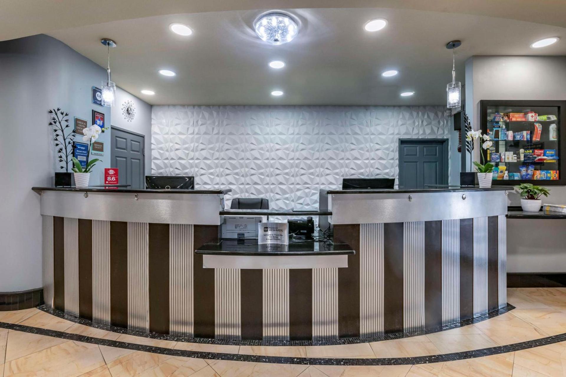 Best Western Plus Bradenton Gateway Hotel photo 10