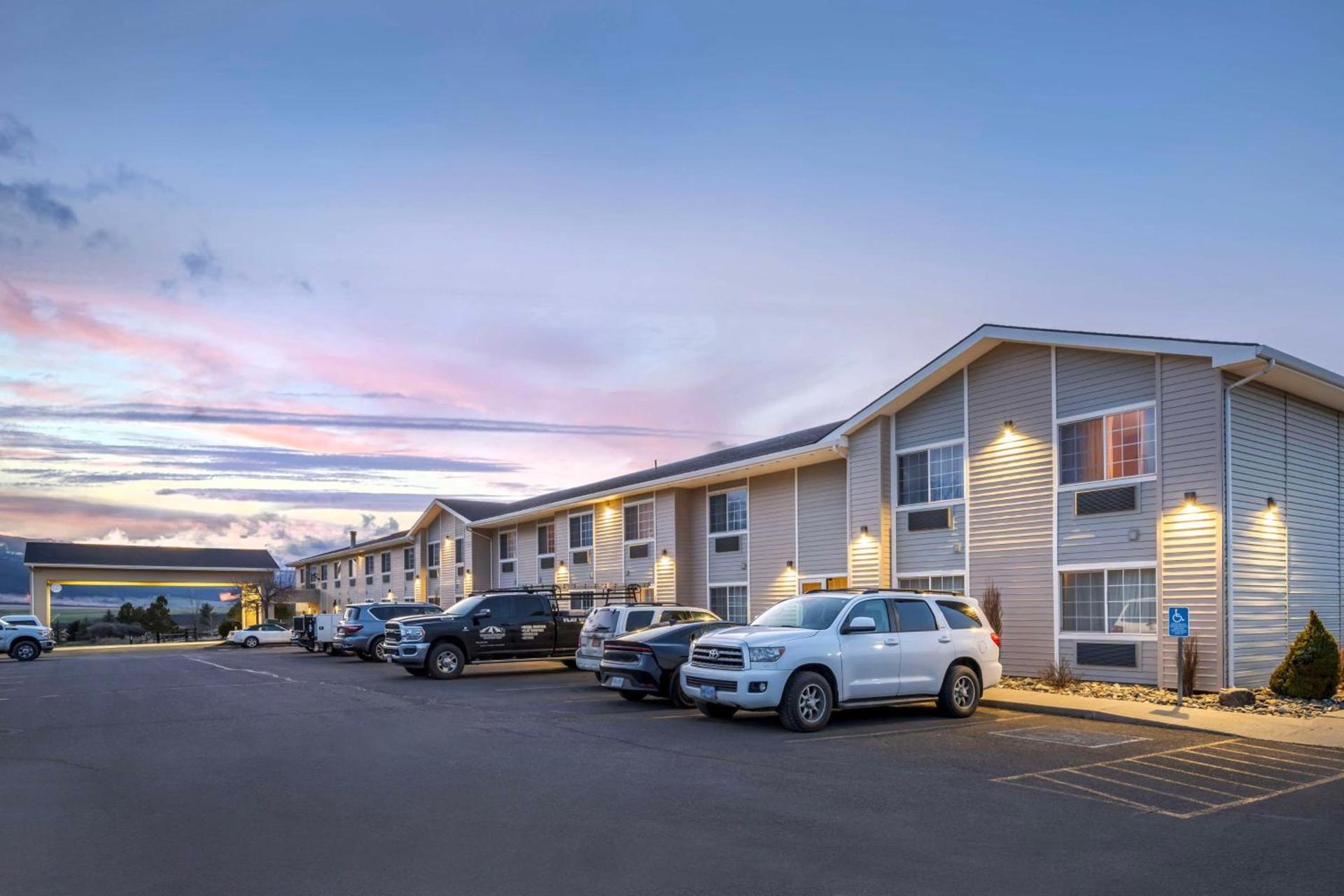 SureStay Plus by Best Western Enterprise photo 10