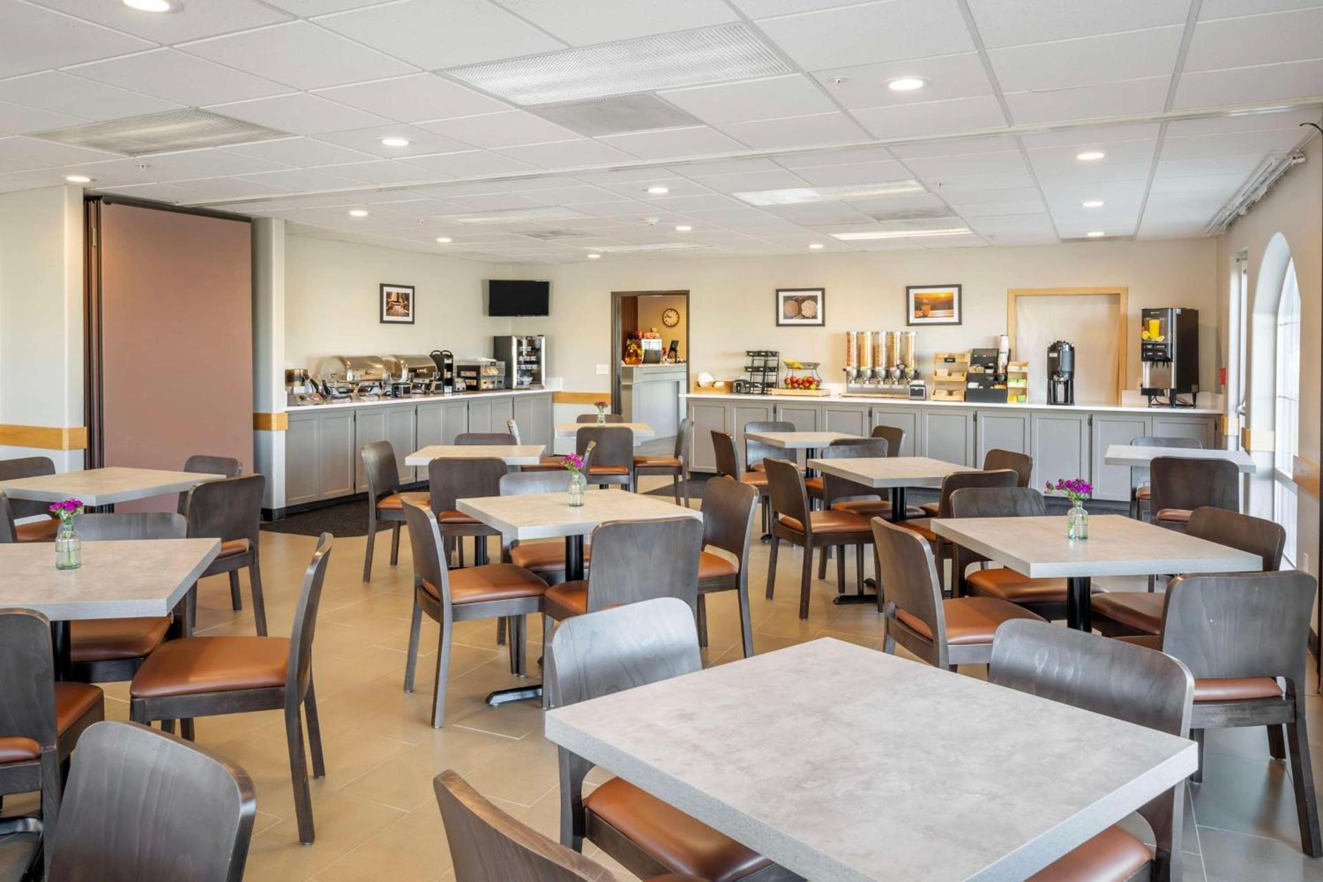 SureStay Plus by Best Western Enterprise photo 6