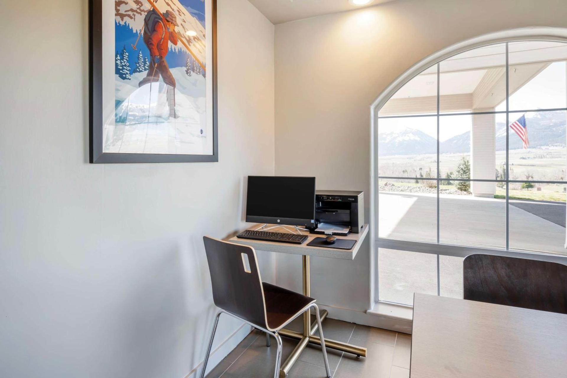 SureStay Plus by Best Western Enterprise photo 37