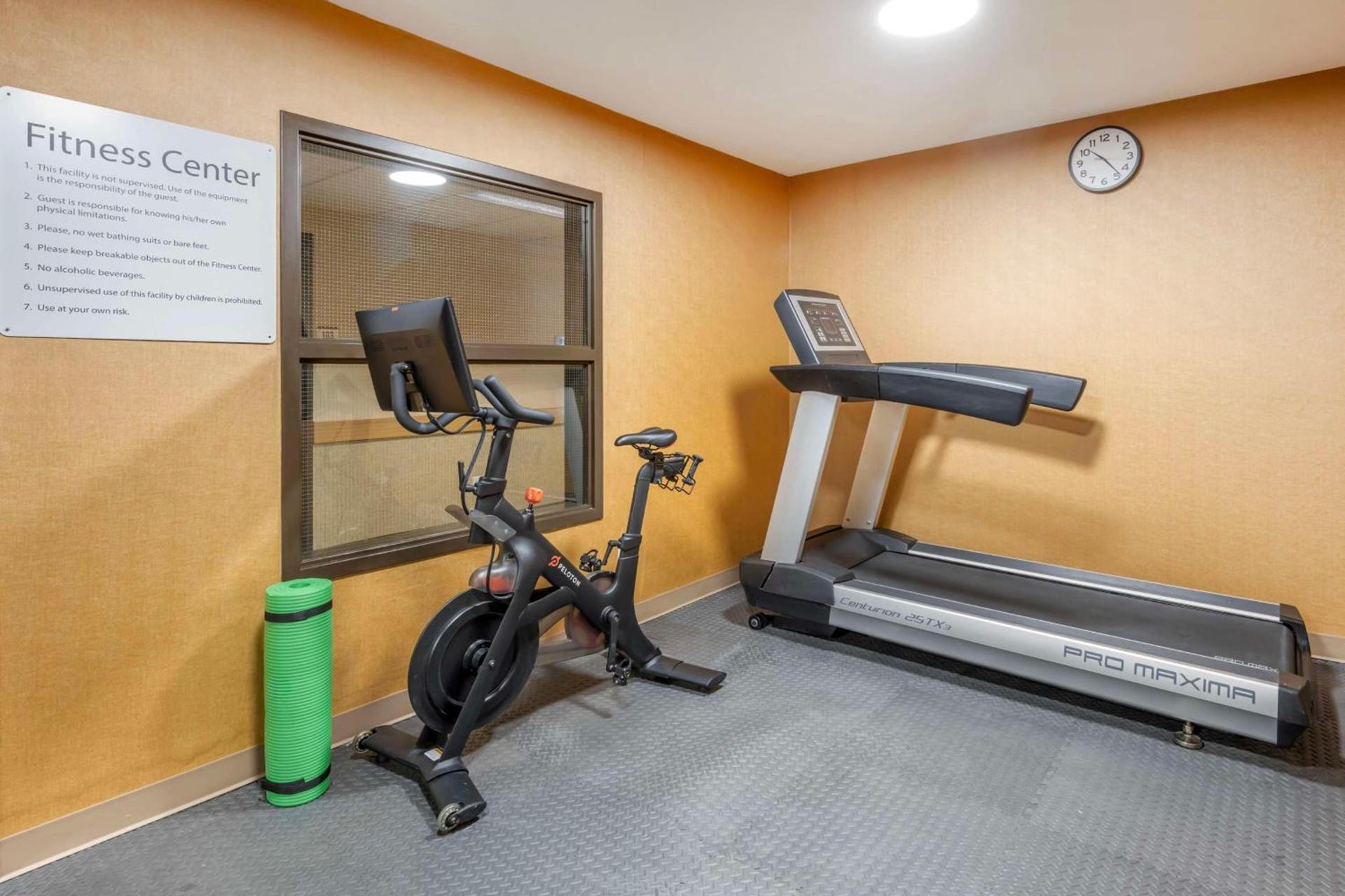 SureStay Plus by Best Western Enterprise photo 35