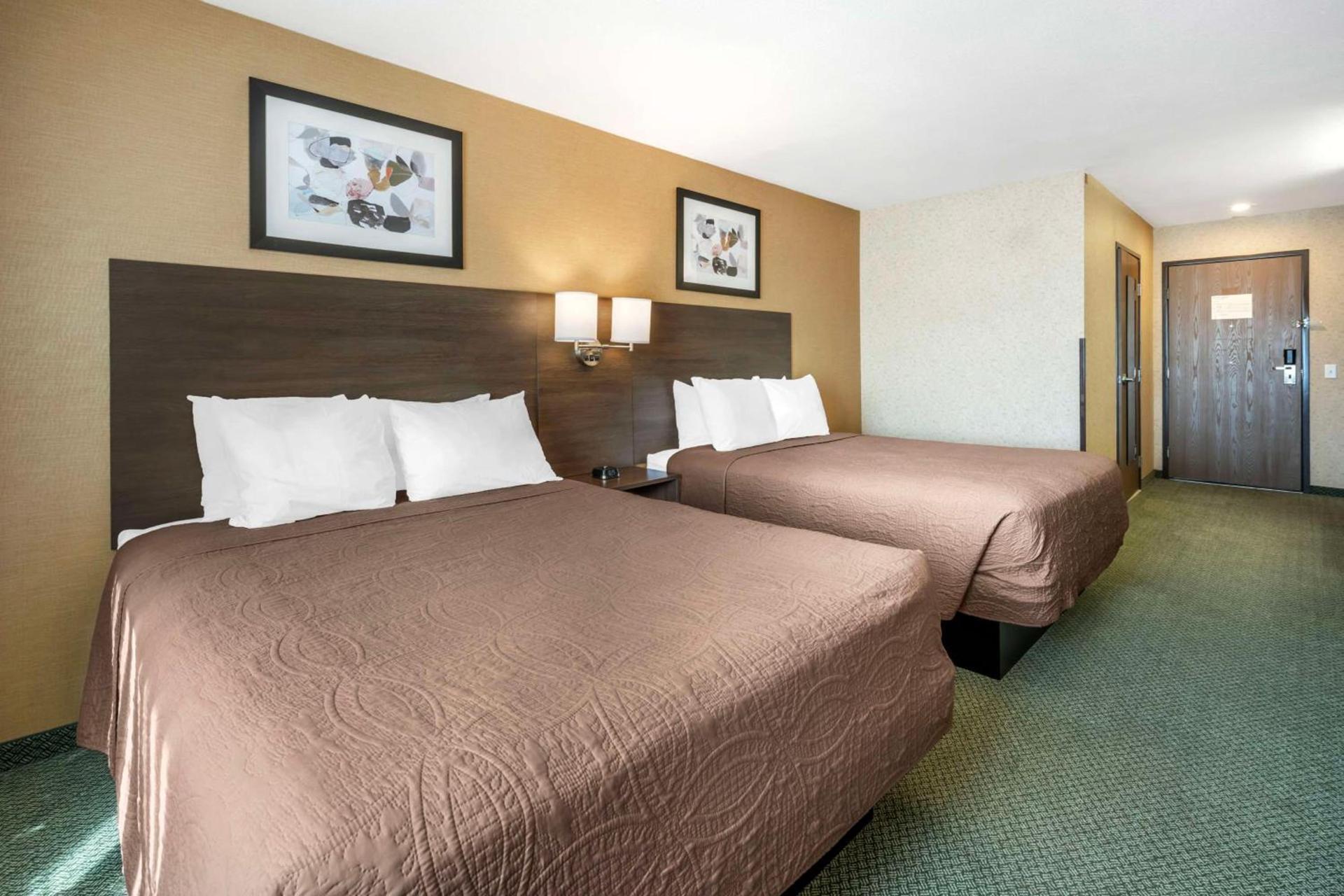 SureStay Plus by Best Western Enterprise photo 16