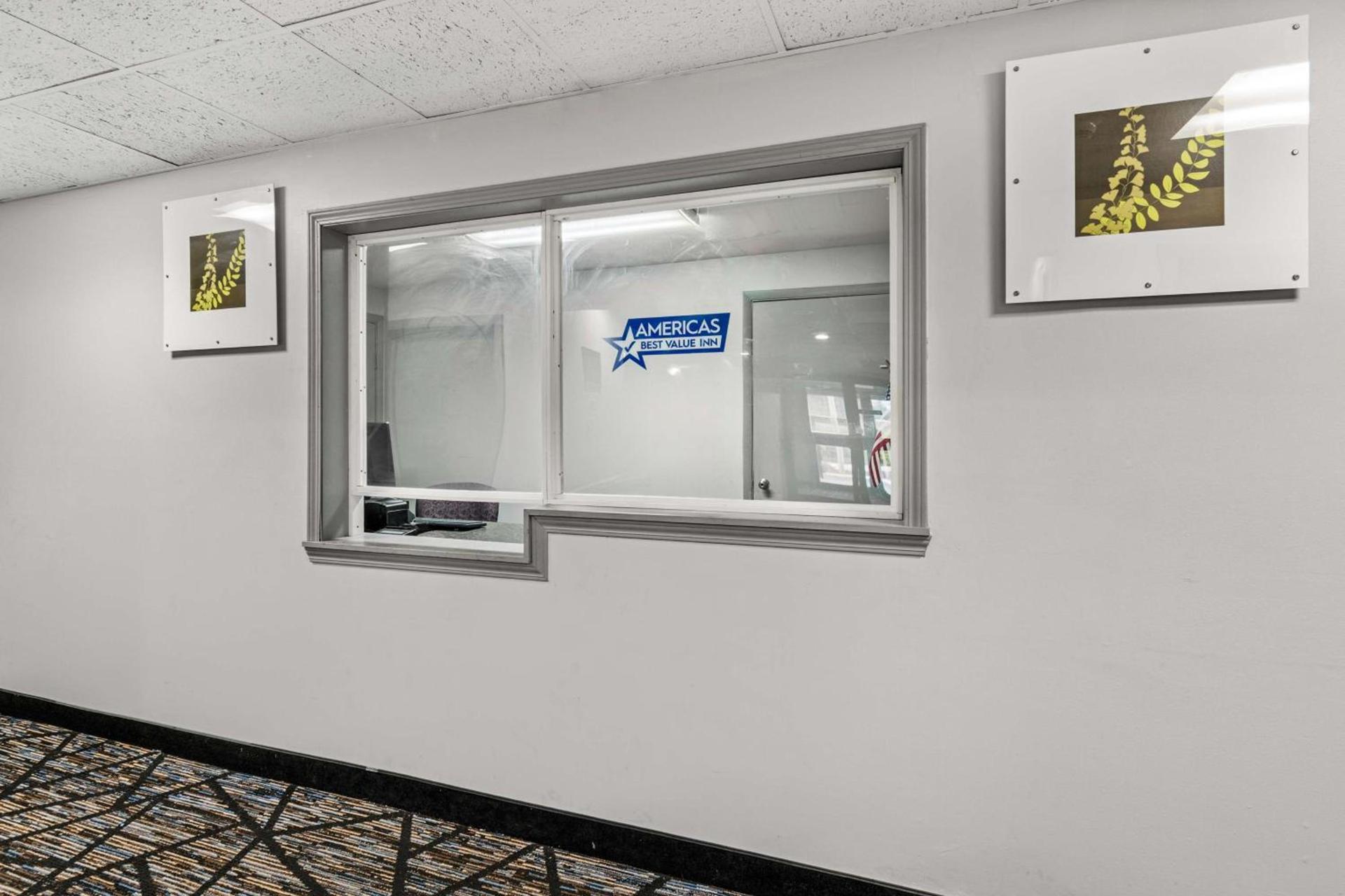 Americas Best Value Inn Carlisle photo 8