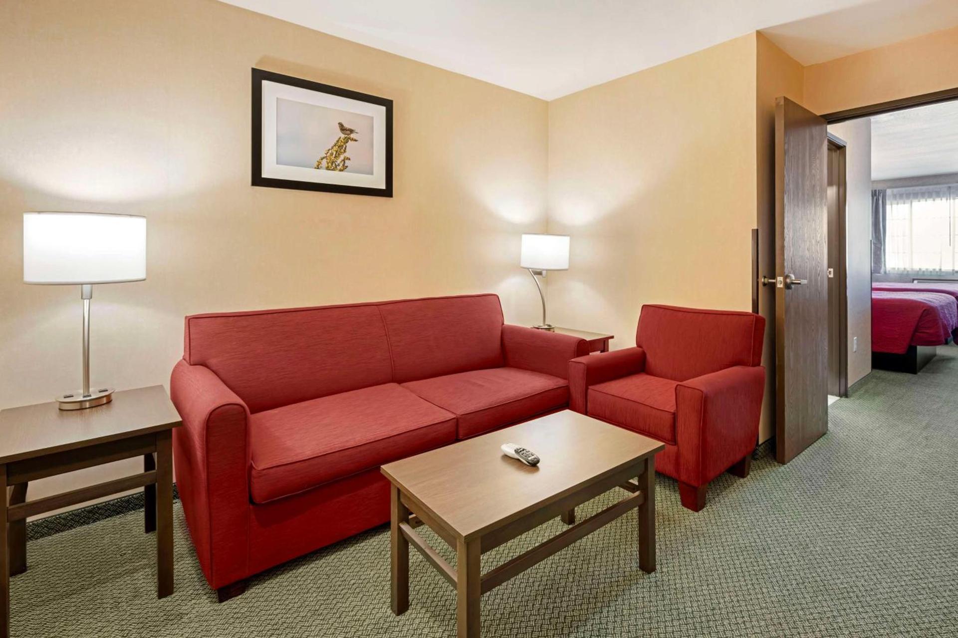 SureStay Plus by Best Western Enterprise photo 20