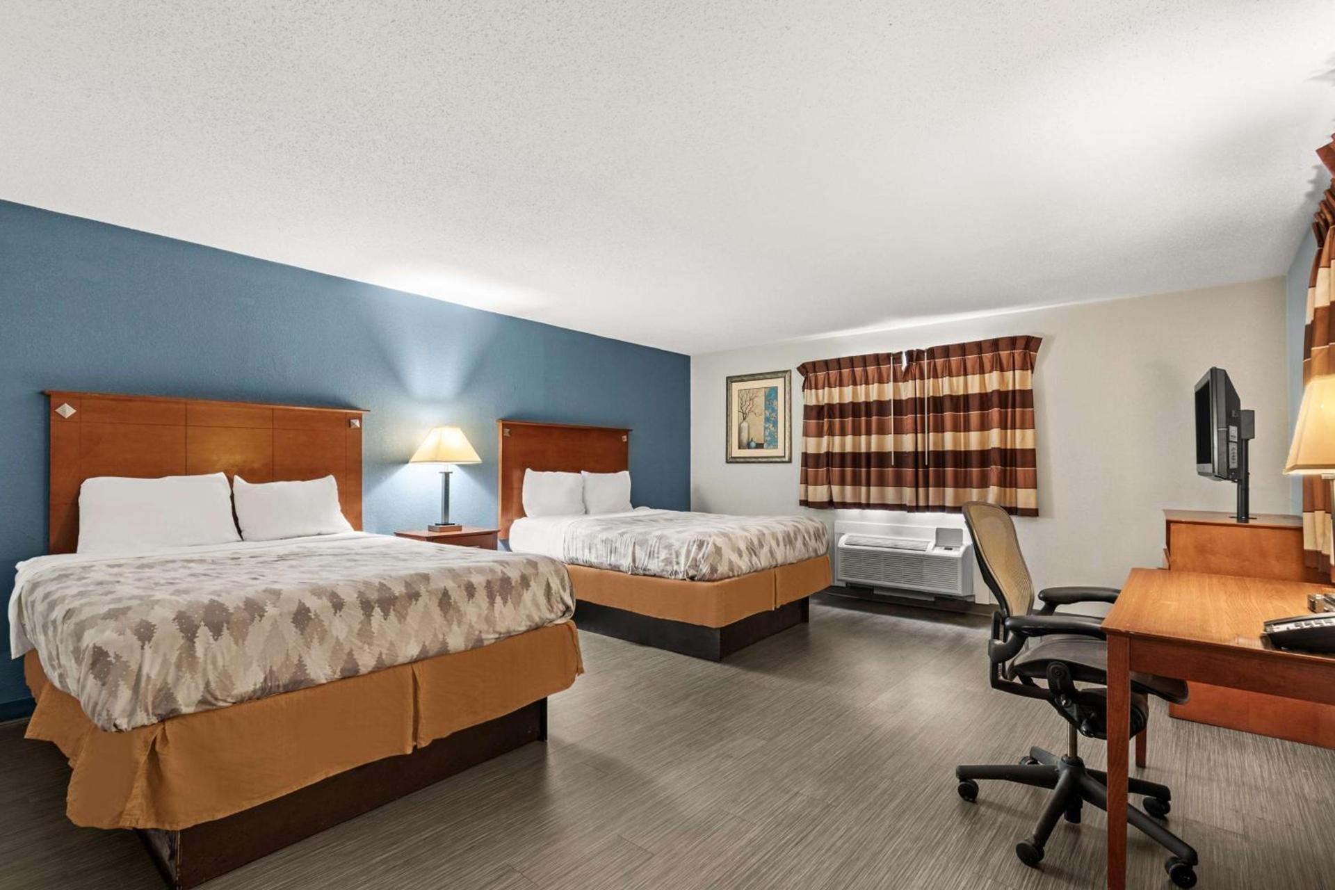 Americas Best Value Inn Carlisle photo 14