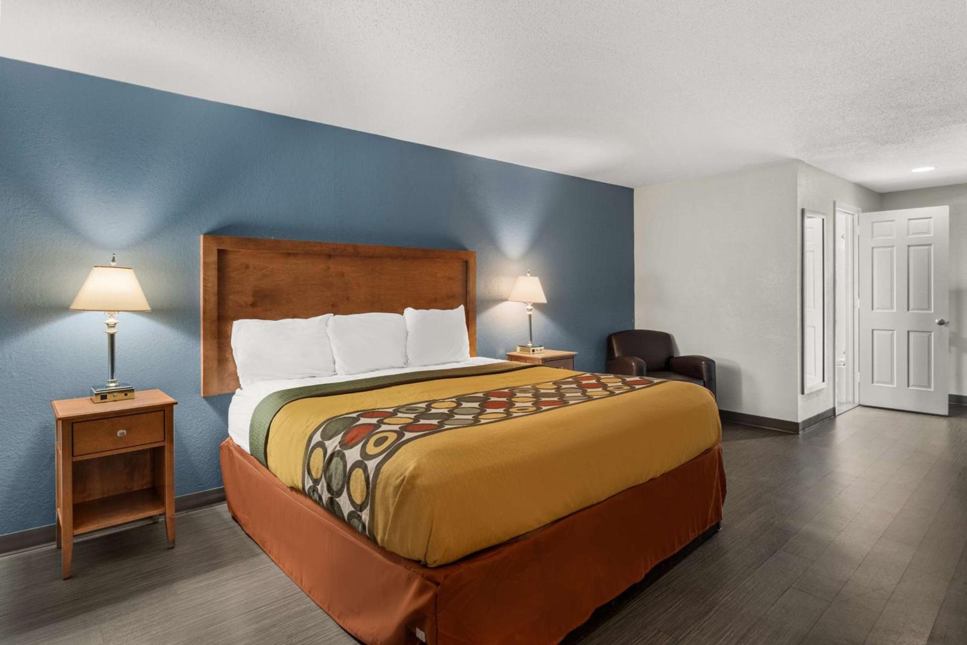 Americas Best Value Inn Carlisle photo 18