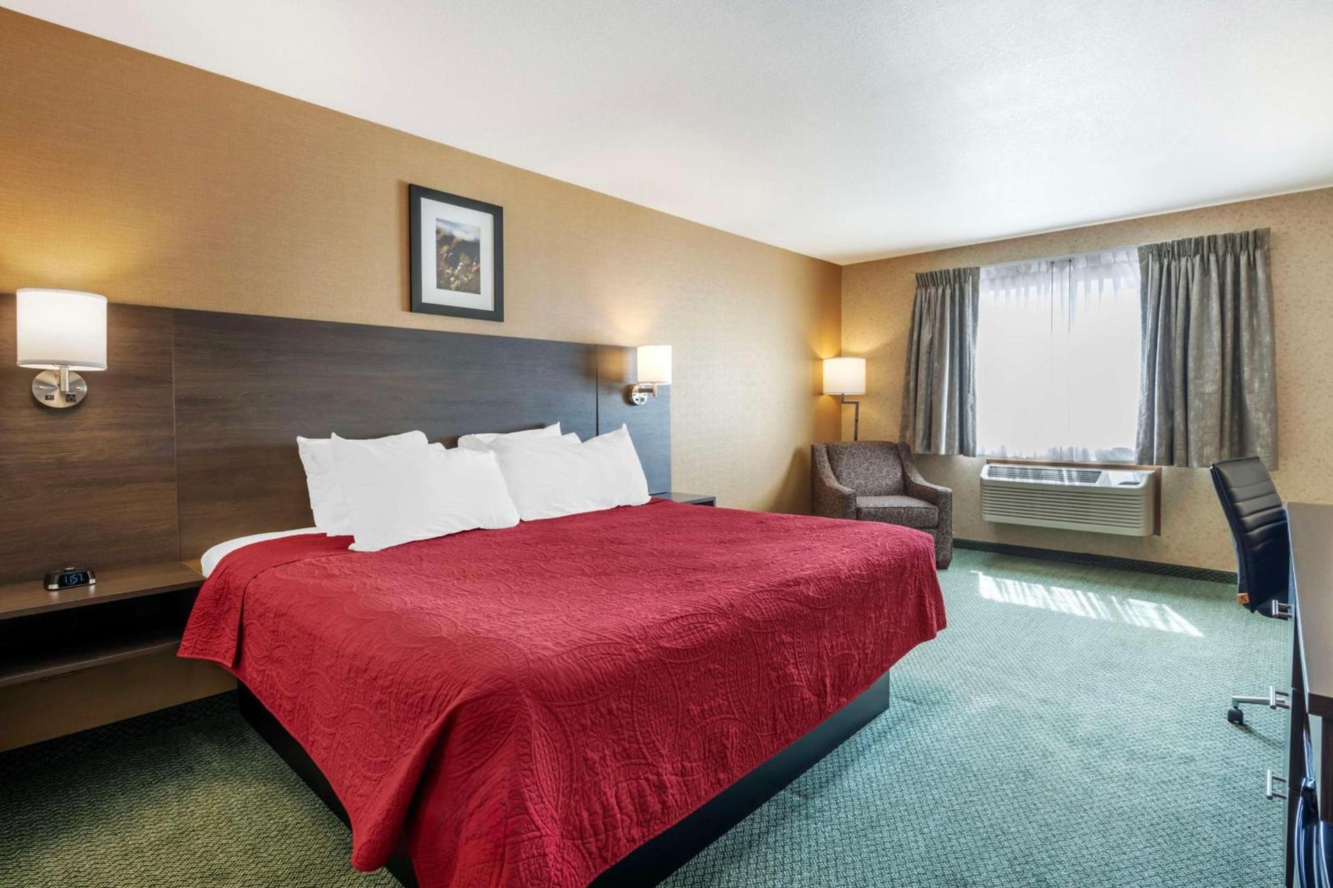 SureStay Plus by Best Western Enterprise photo 31