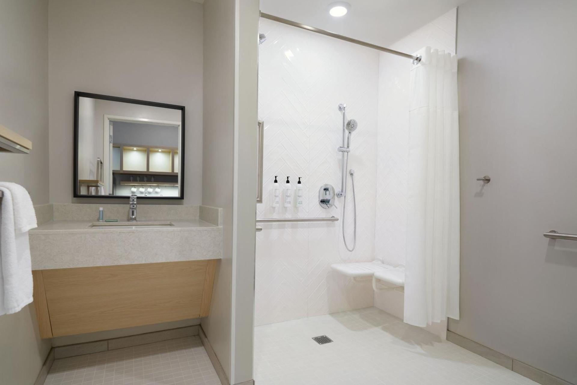 TownePlace Suites by Marriott Tempe photo 24