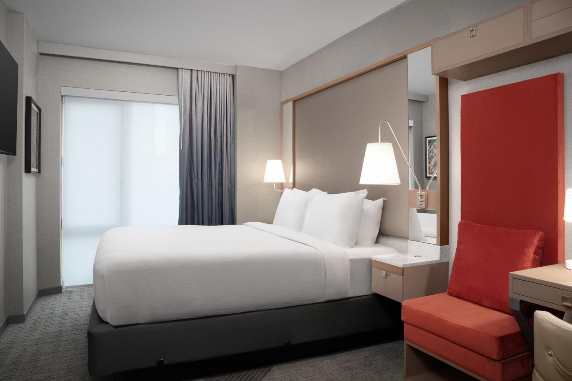 SpringHill Suites by Marriott New York Manhattan Times Square photo 4