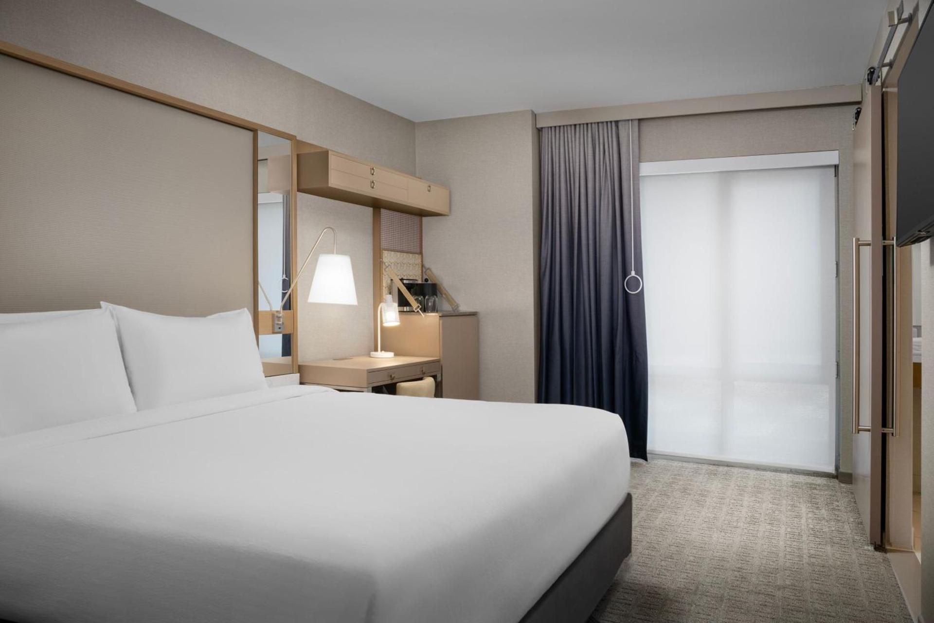 SpringHill Suites by Marriott New York Manhattan Times Square photo 7