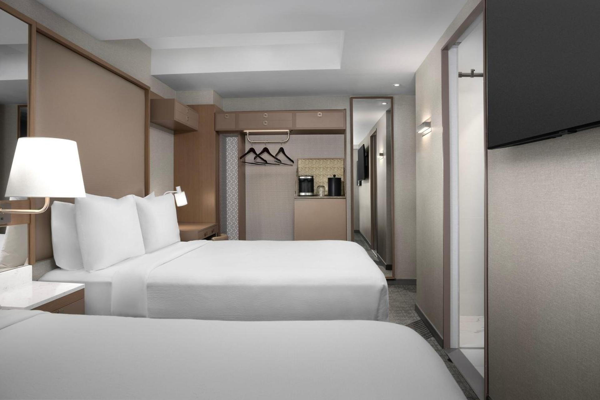 SpringHill Suites by Marriott New York Manhattan Times Square photo 10