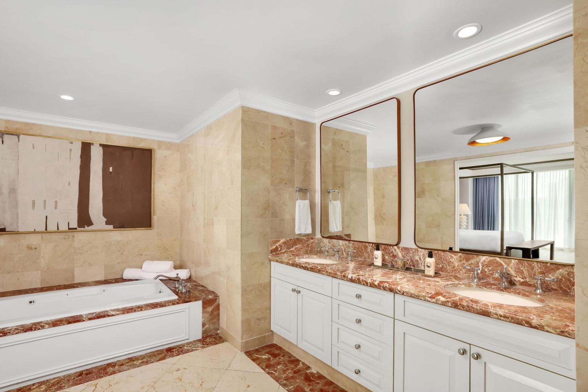 The Ritz-Carlton Coconut Grove, Miami photo 30