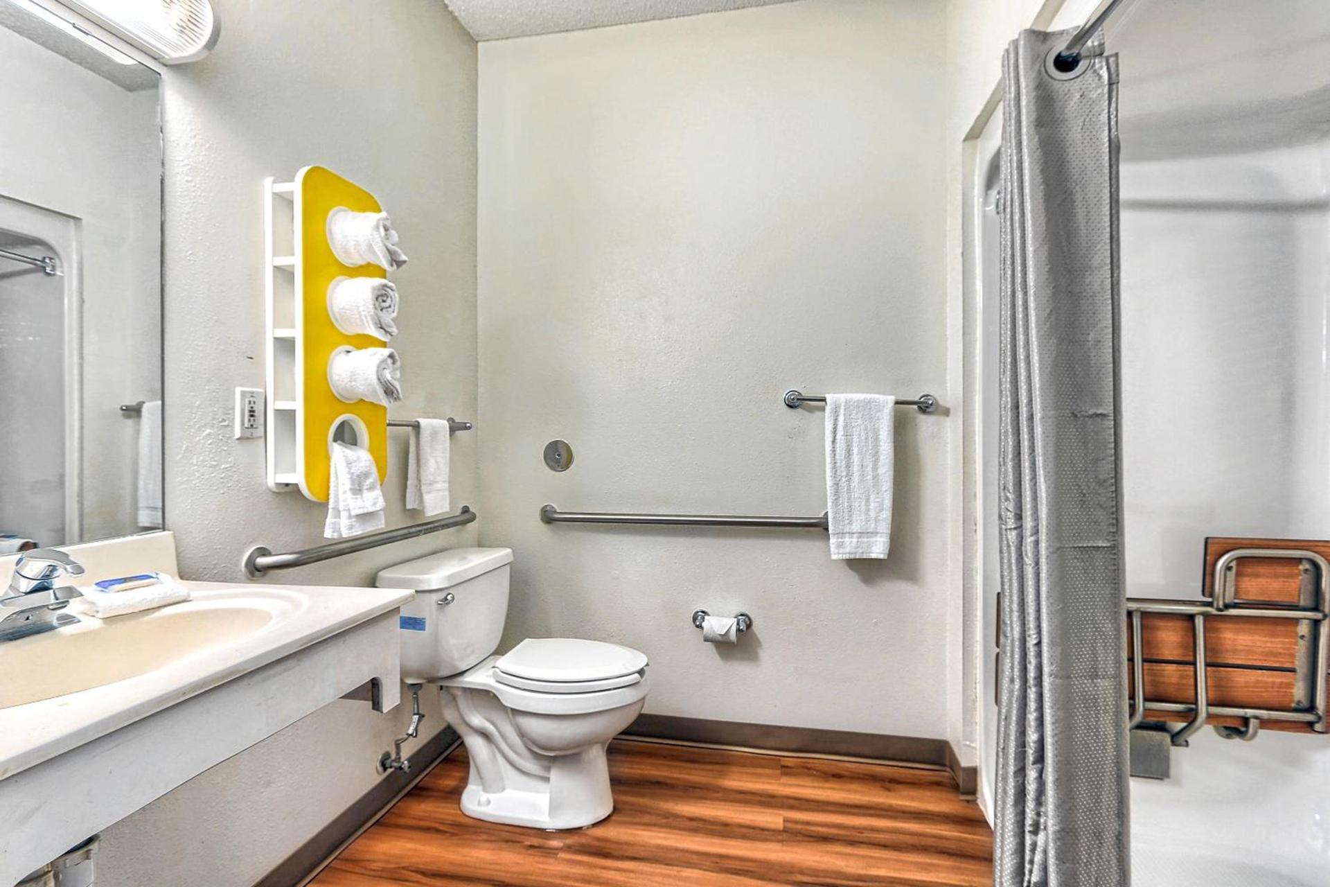 Motel 6-Killeen, TX photo 37