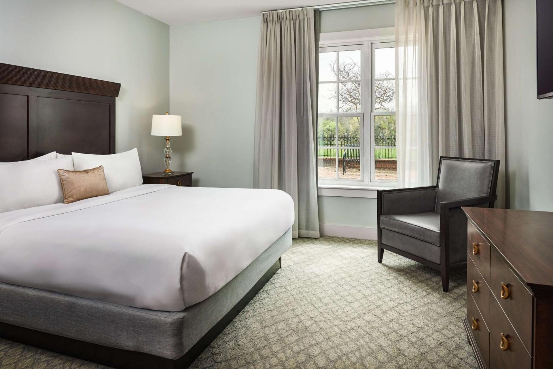 St James Hotel Selma Tapestry Collection by Hilton photo 16