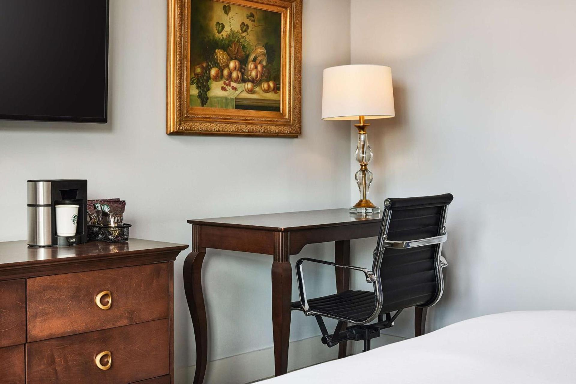 St James Hotel Selma Tapestry Collection by Hilton photo 19
