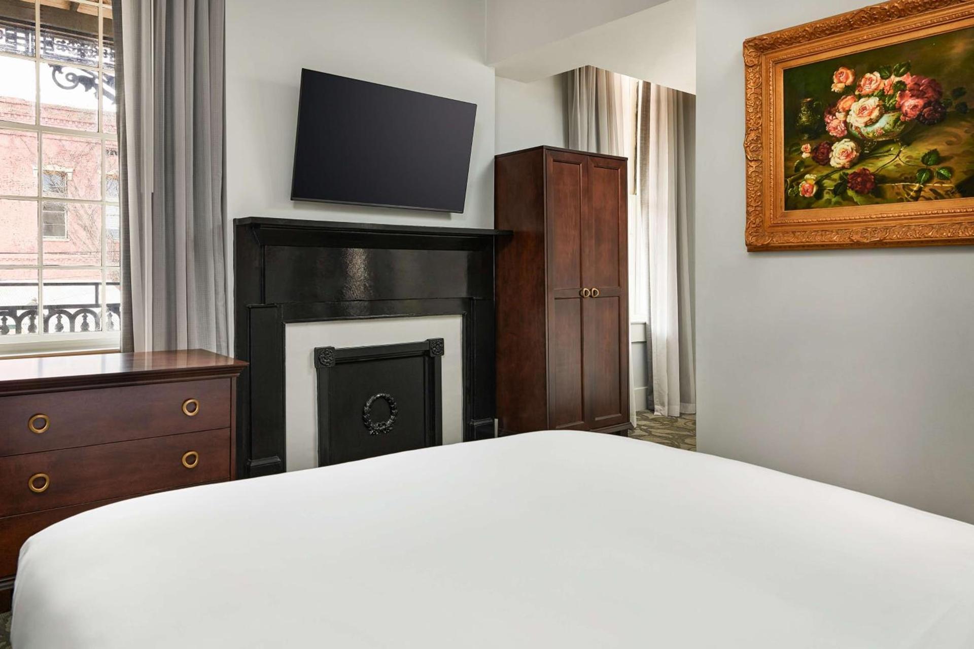 St James Hotel Selma Tapestry Collection by Hilton photo 21