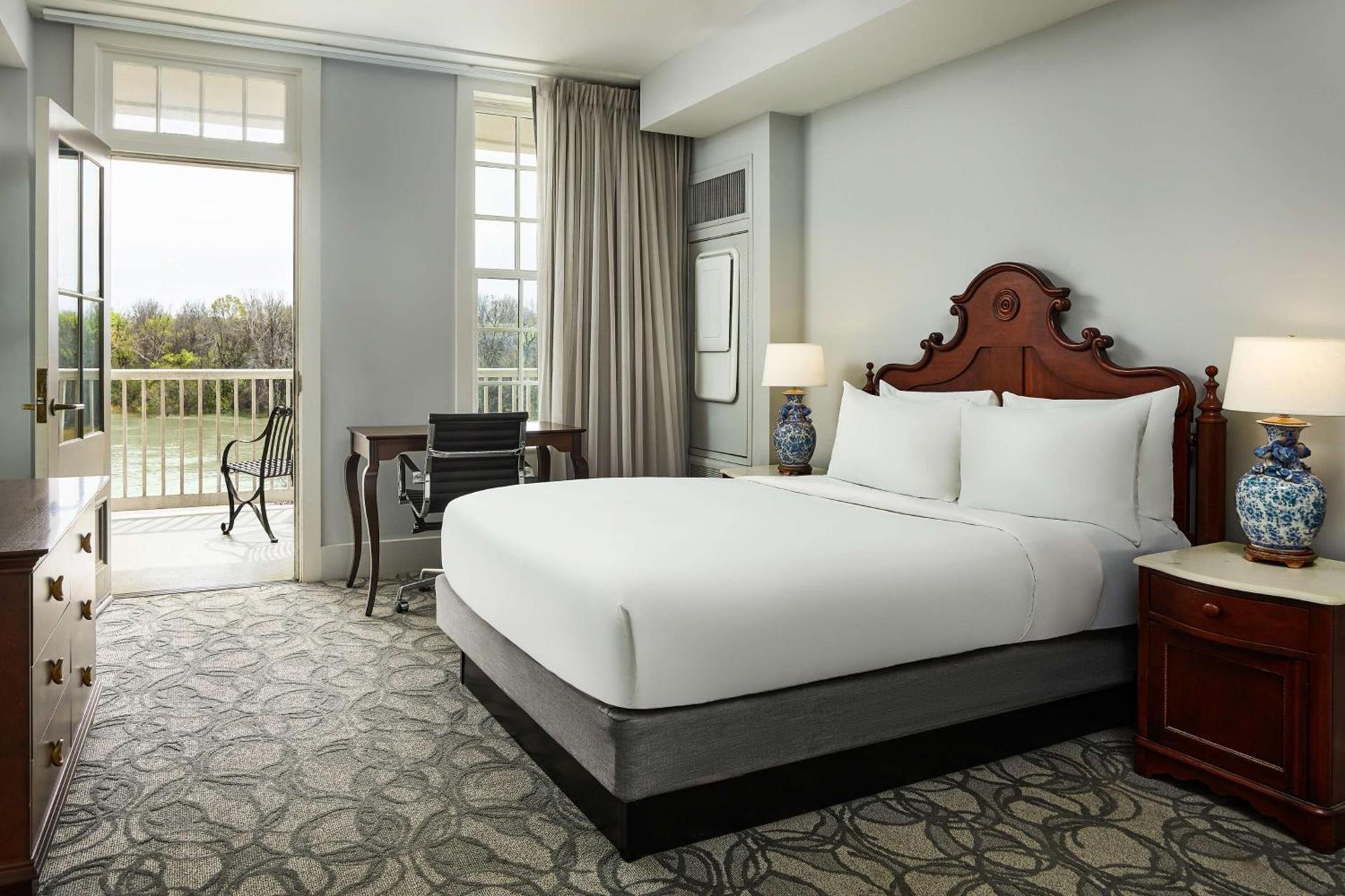 St James Hotel Selma Tapestry Collection by Hilton photo 31
