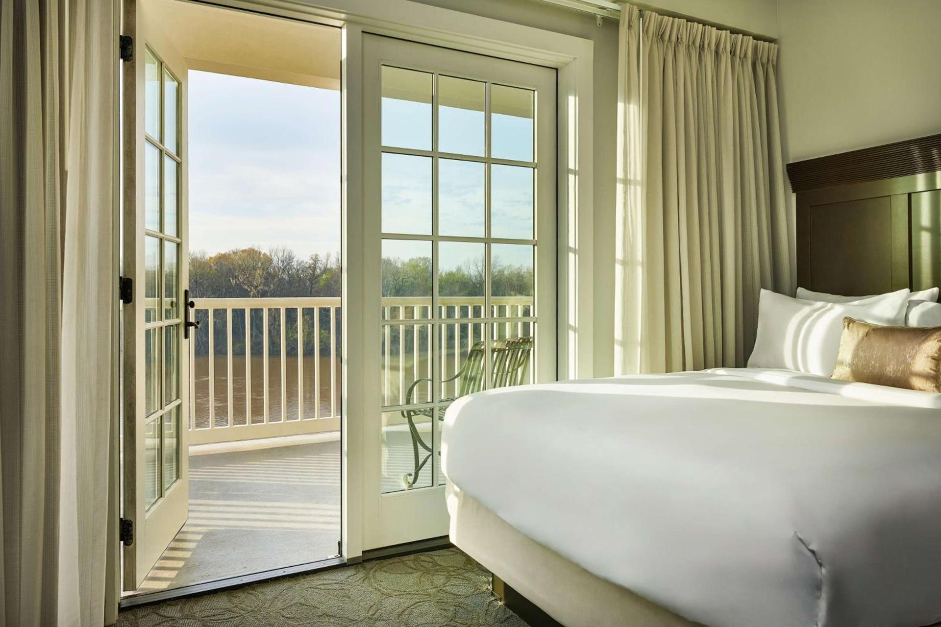 St James Hotel Selma Tapestry Collection by Hilton photo 33