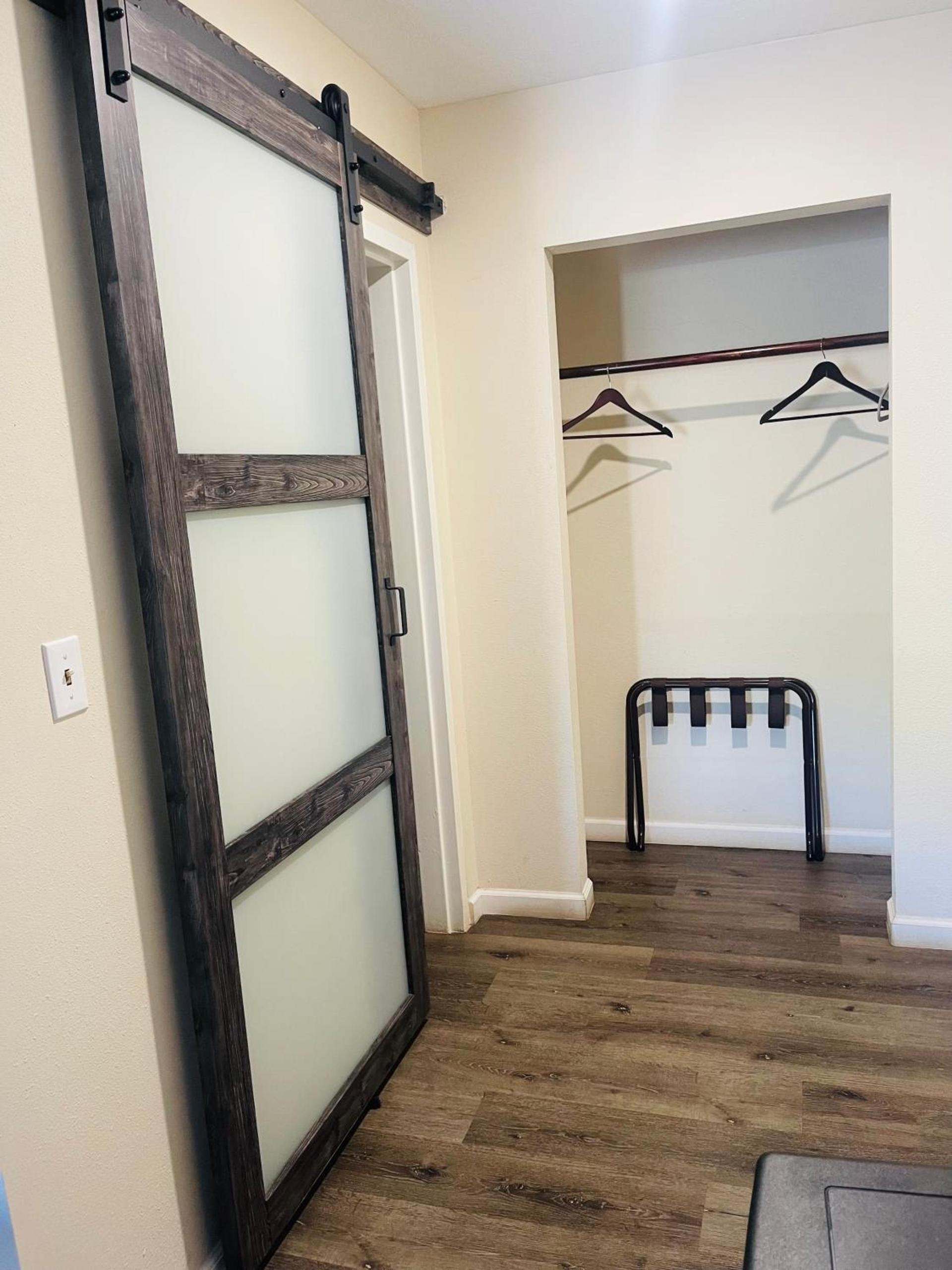 Bourbon Capital Inn photo 8