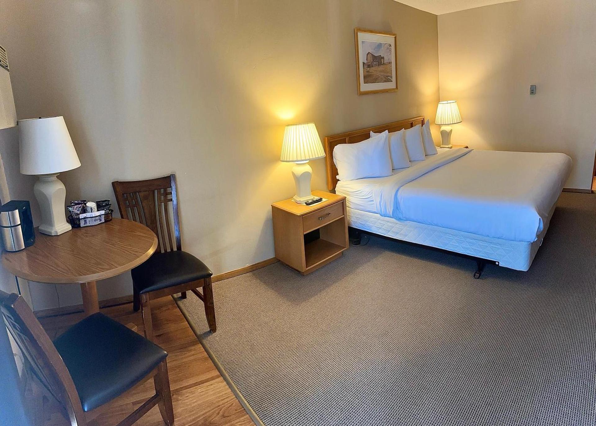 The Lodge at Leathem Smith photo 44