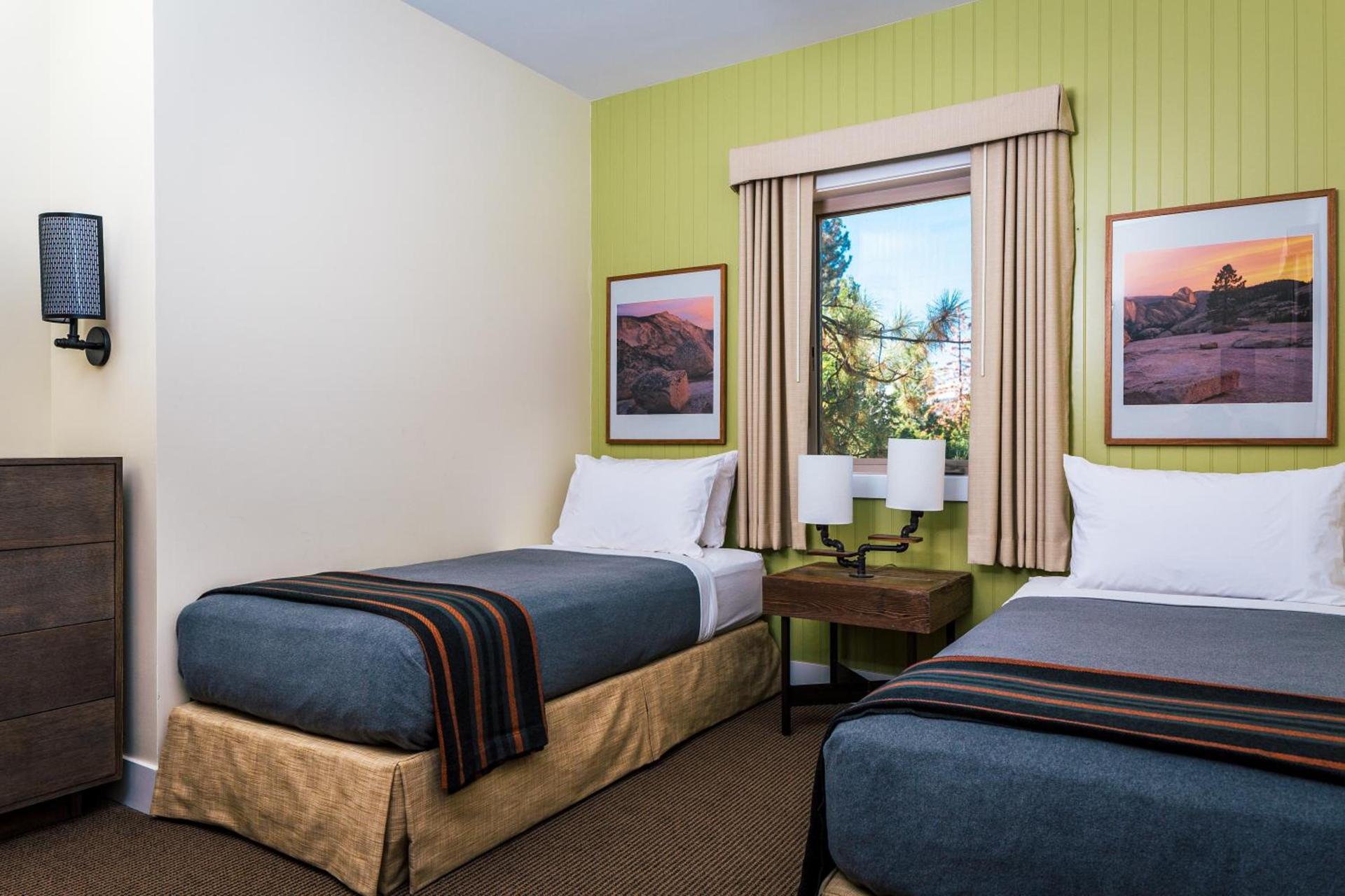 Rush Creek Lodge at Yosemite photo 42