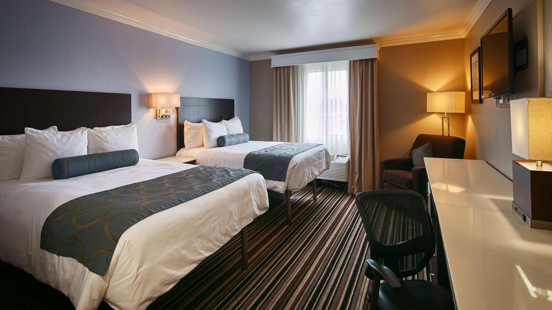 Best Western Plus Diamond Valley Inn photo 3