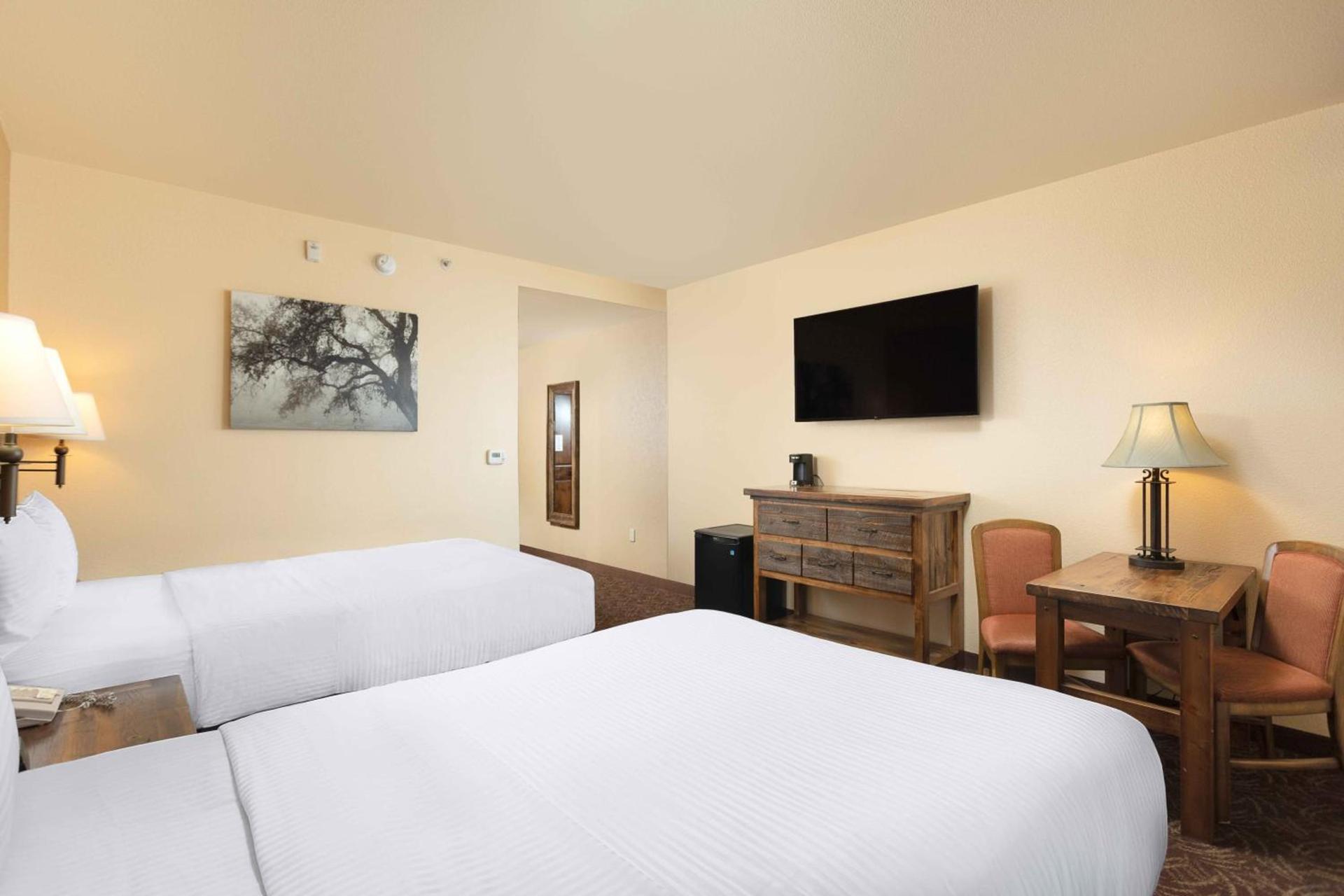 Colusa Casino Resort photo 15