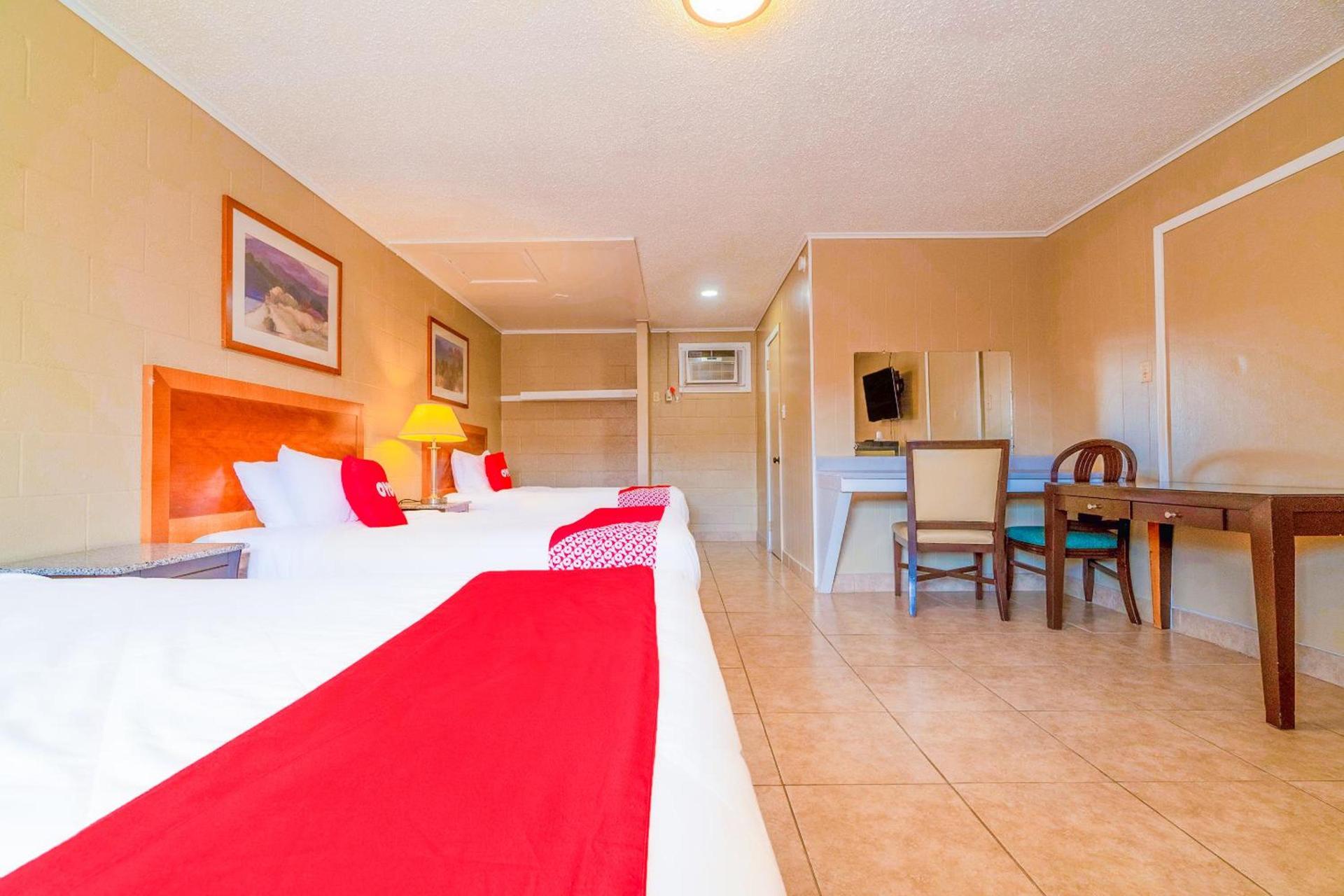 OYO Hotel Beeville -US 181 photo 61