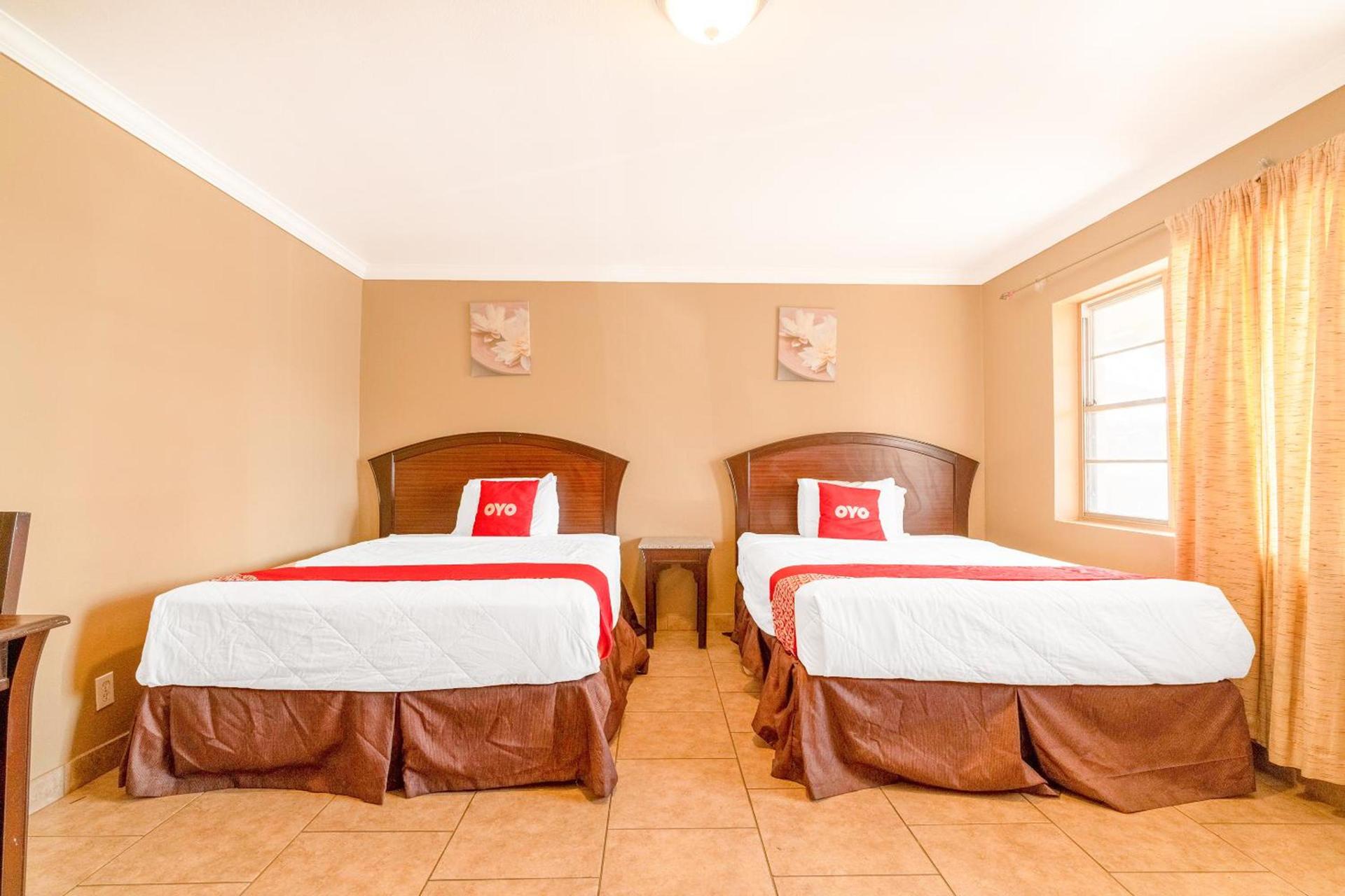OYO Hotel Beeville -US 181 photo 72