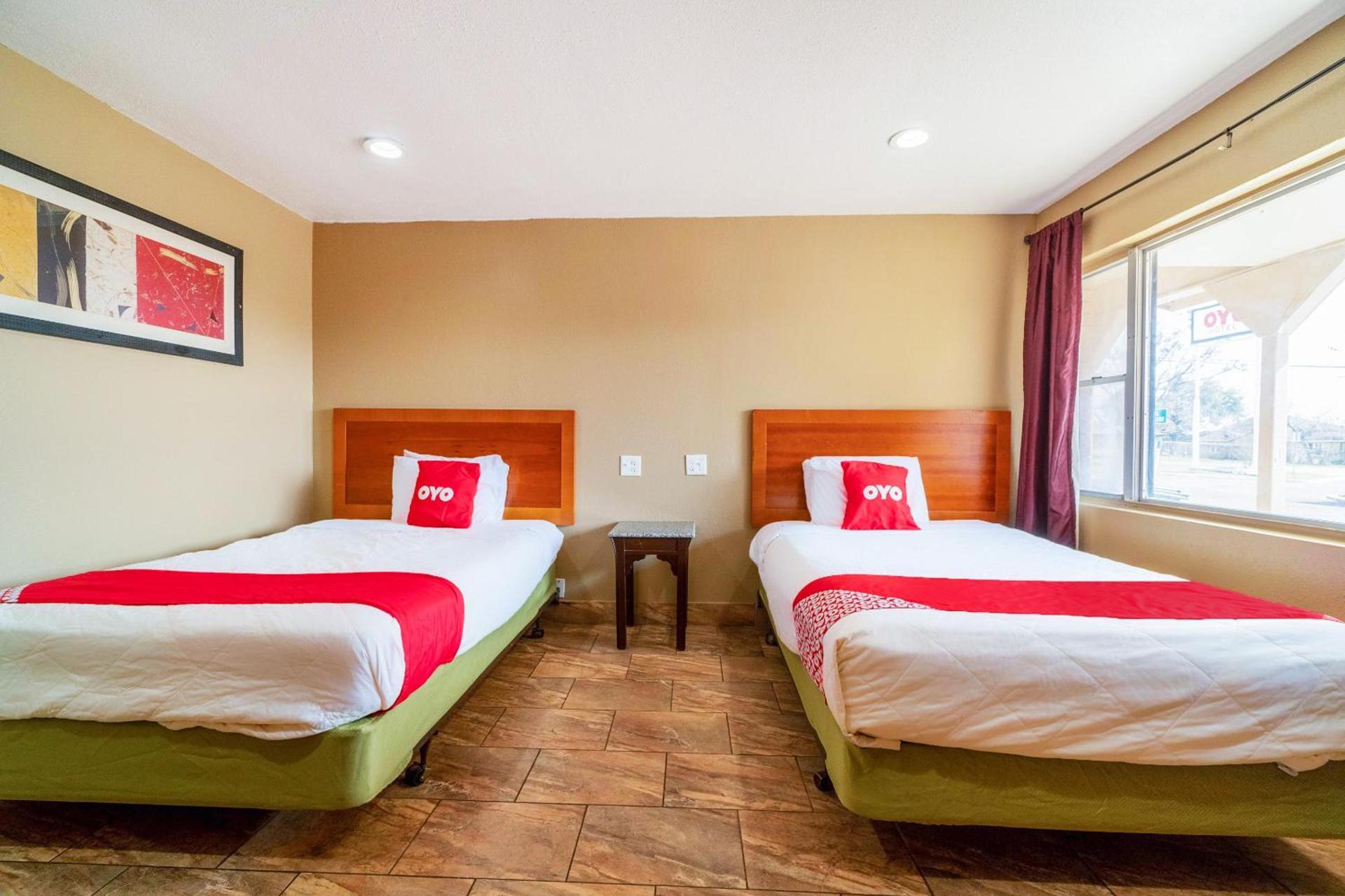 OYO Hotel Beeville -US 181 photo 82