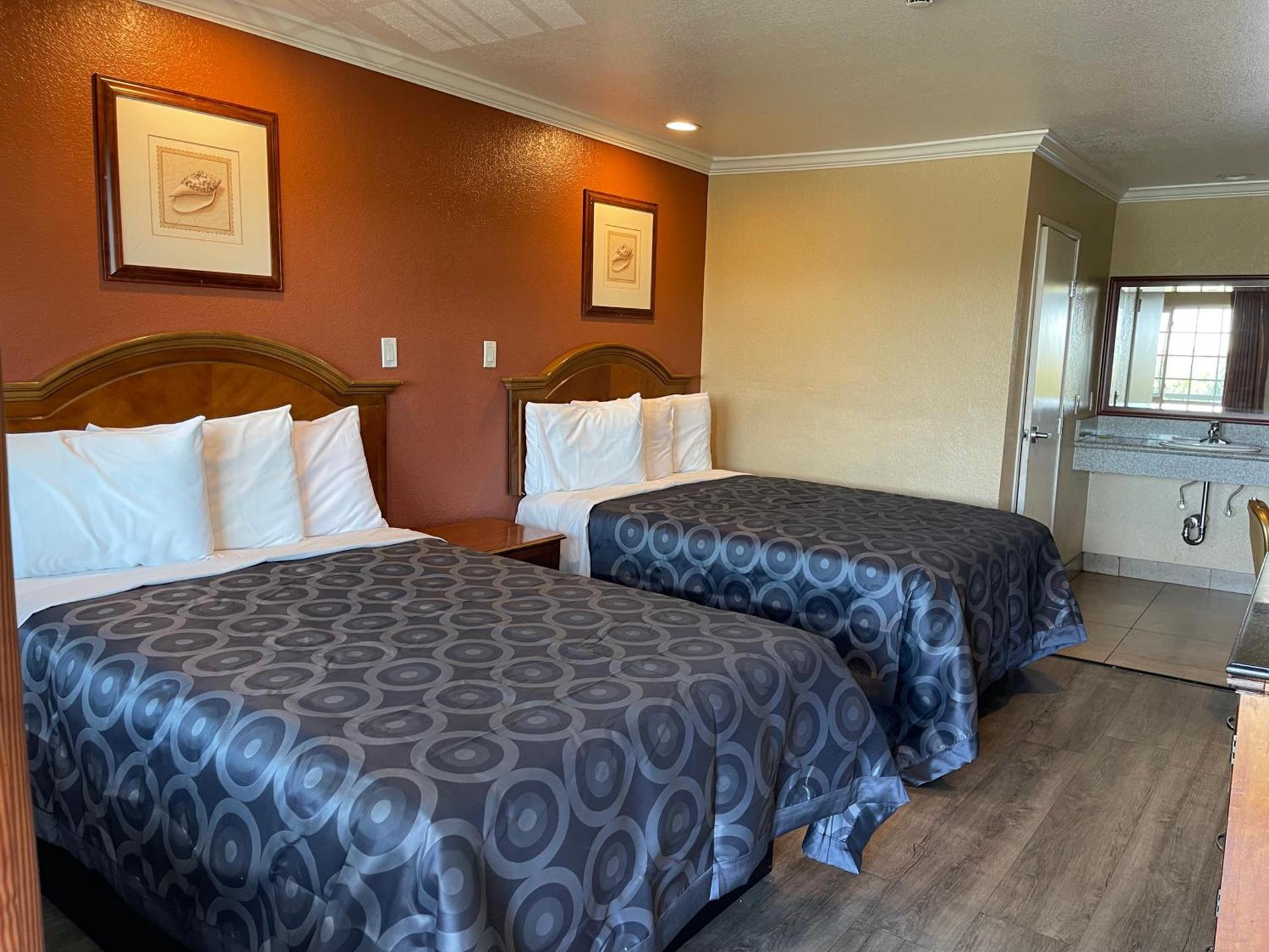 Arlington Inn photo 16