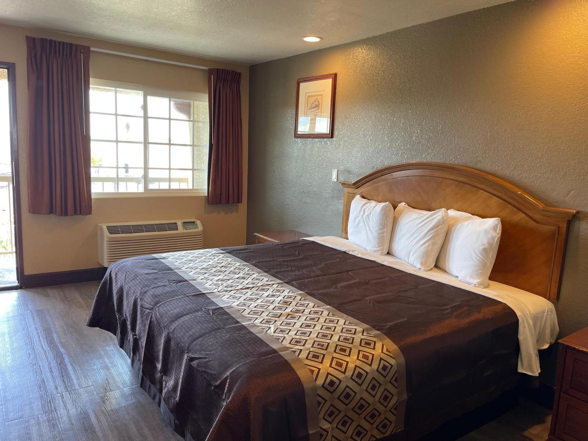 Arlington Inn photo 20