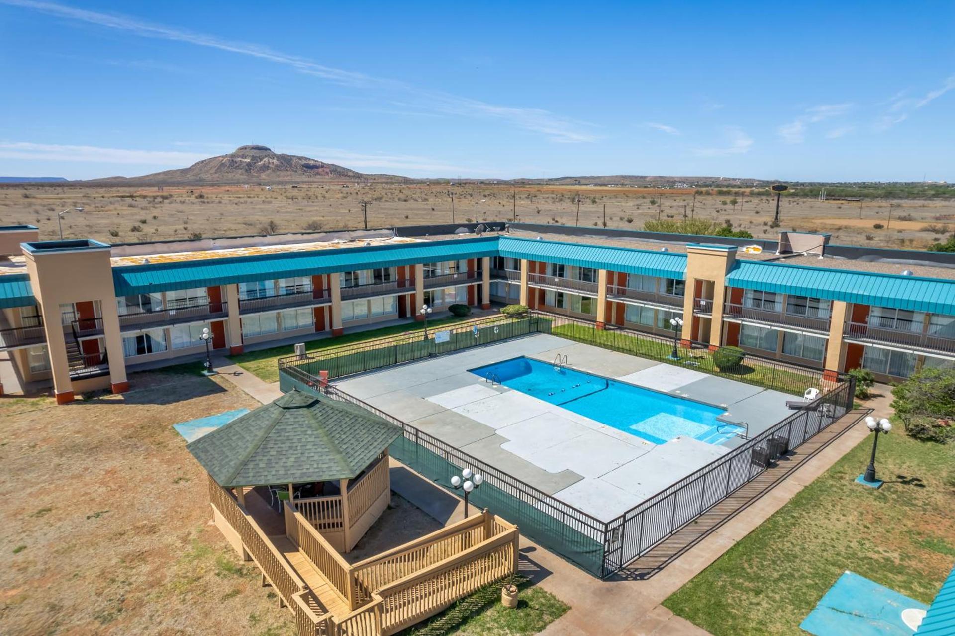 Quality Inn Tucumcari photo 51