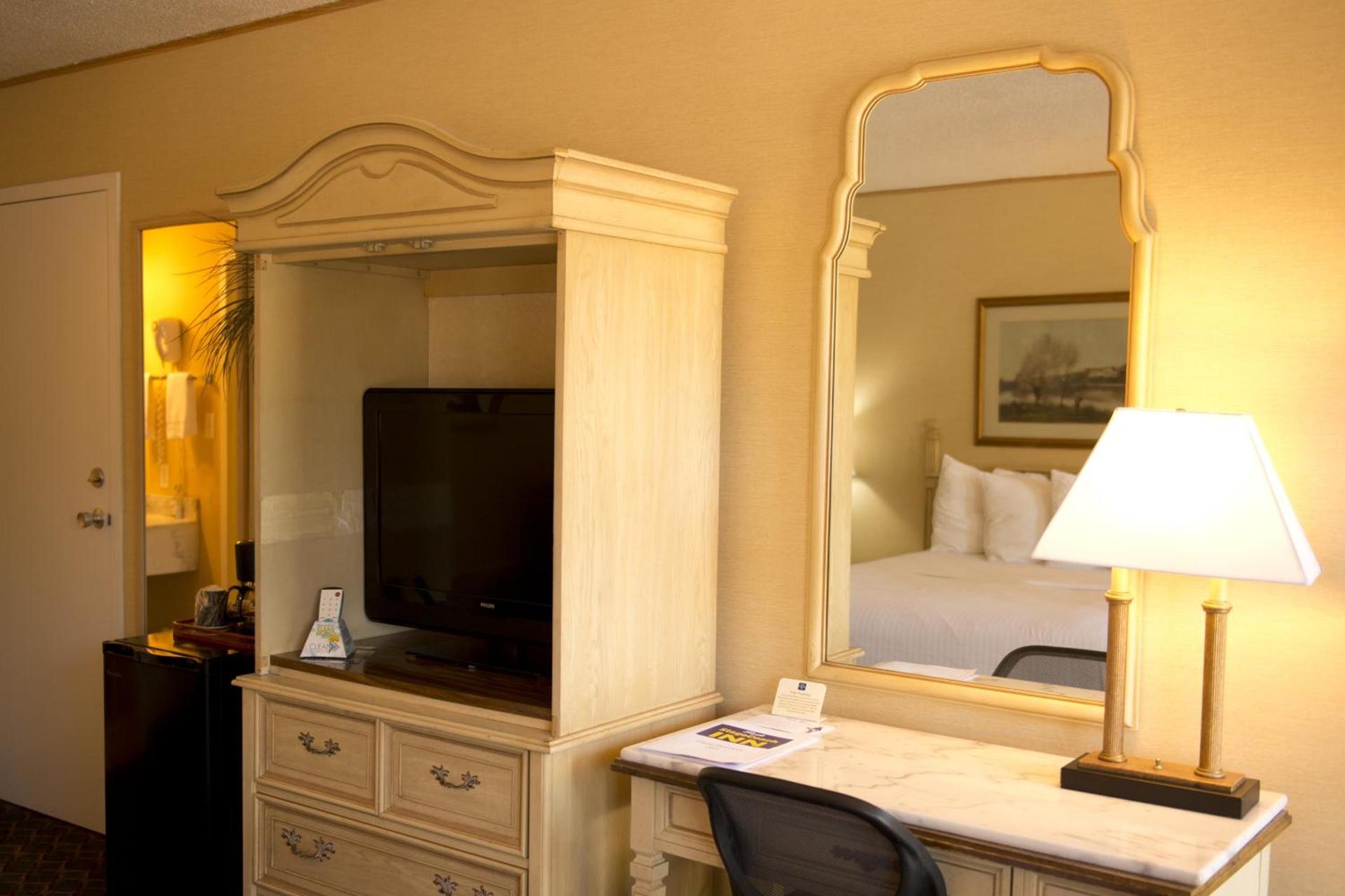 Travelodge by Wyndham Ogallala photo 35