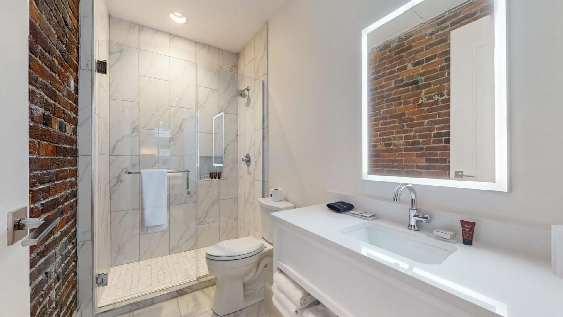Studio 154 Hotel photo 57