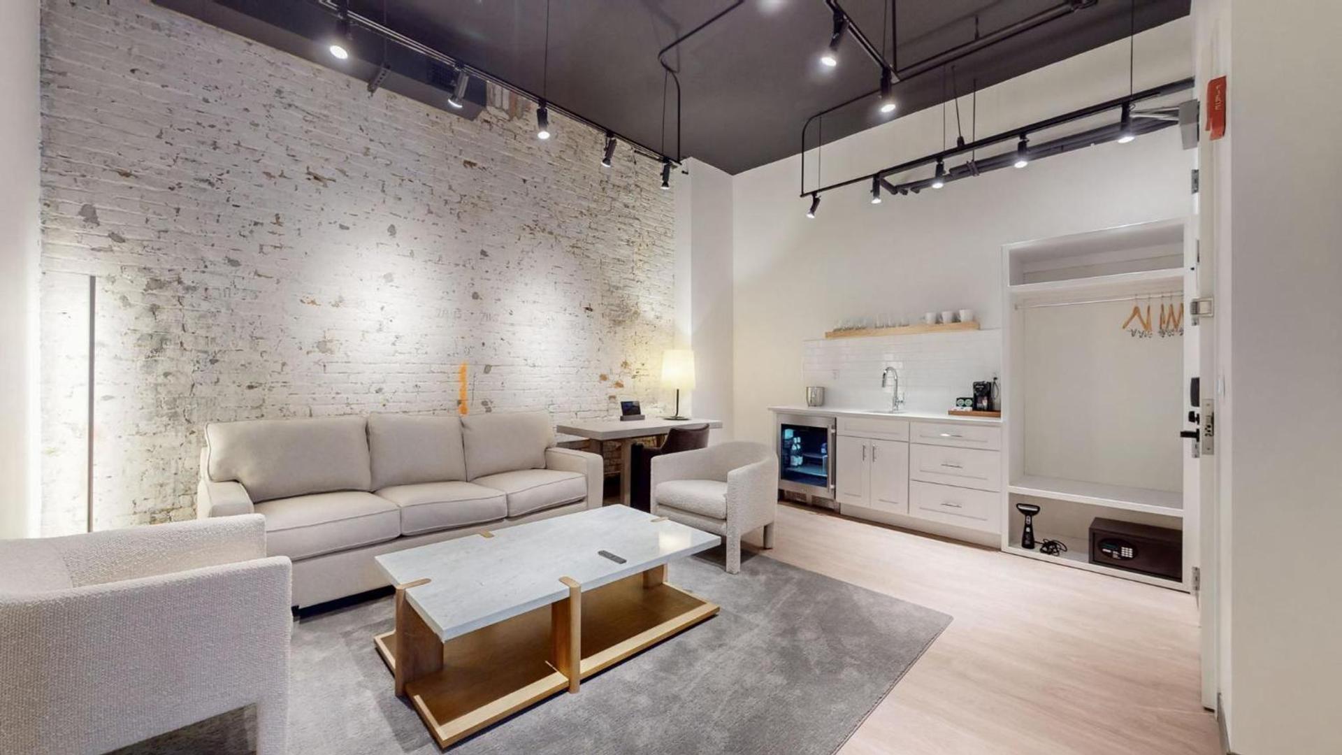 Studio 154 Hotel photo 92