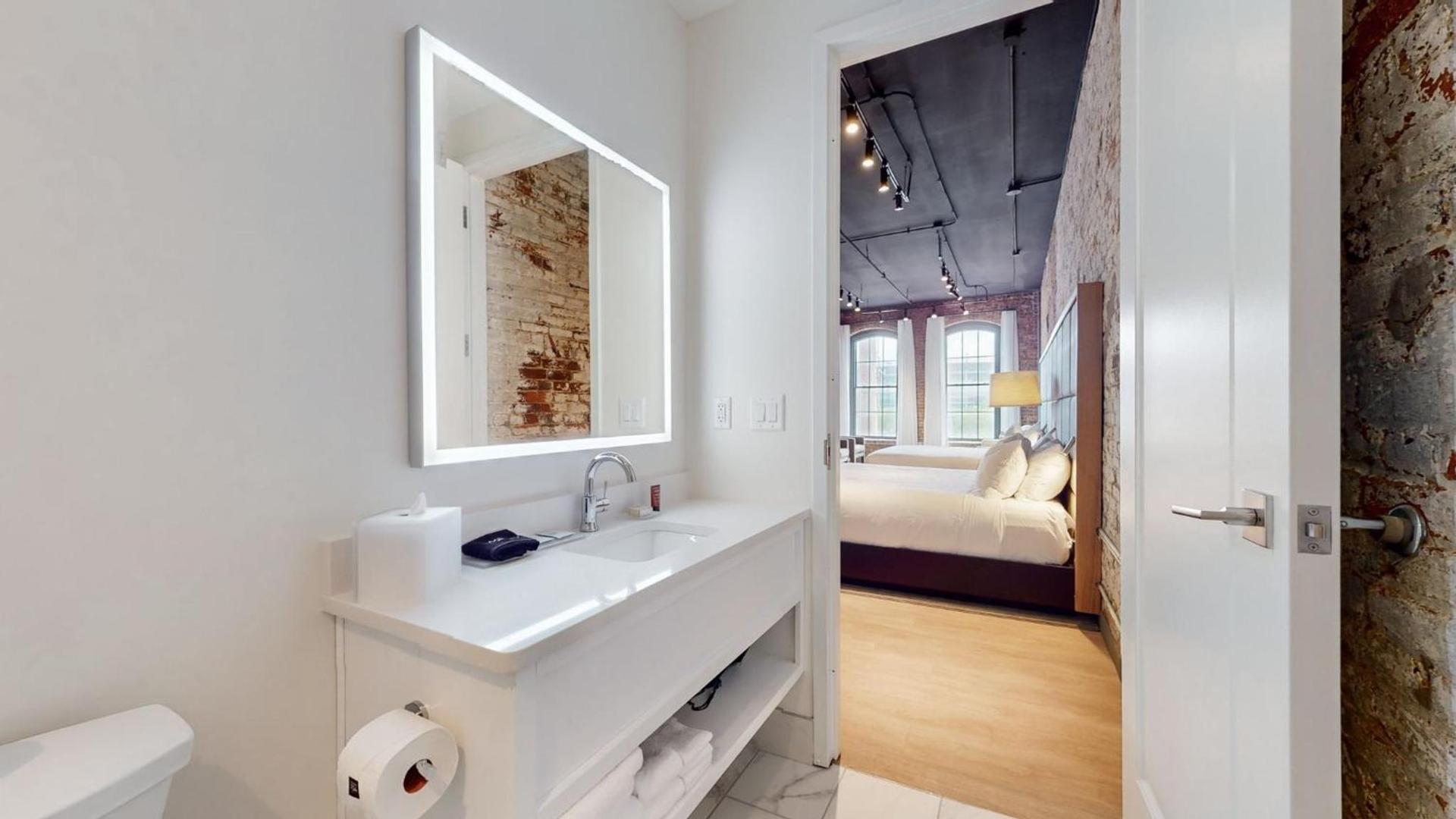 Studio 154 Hotel photo 87