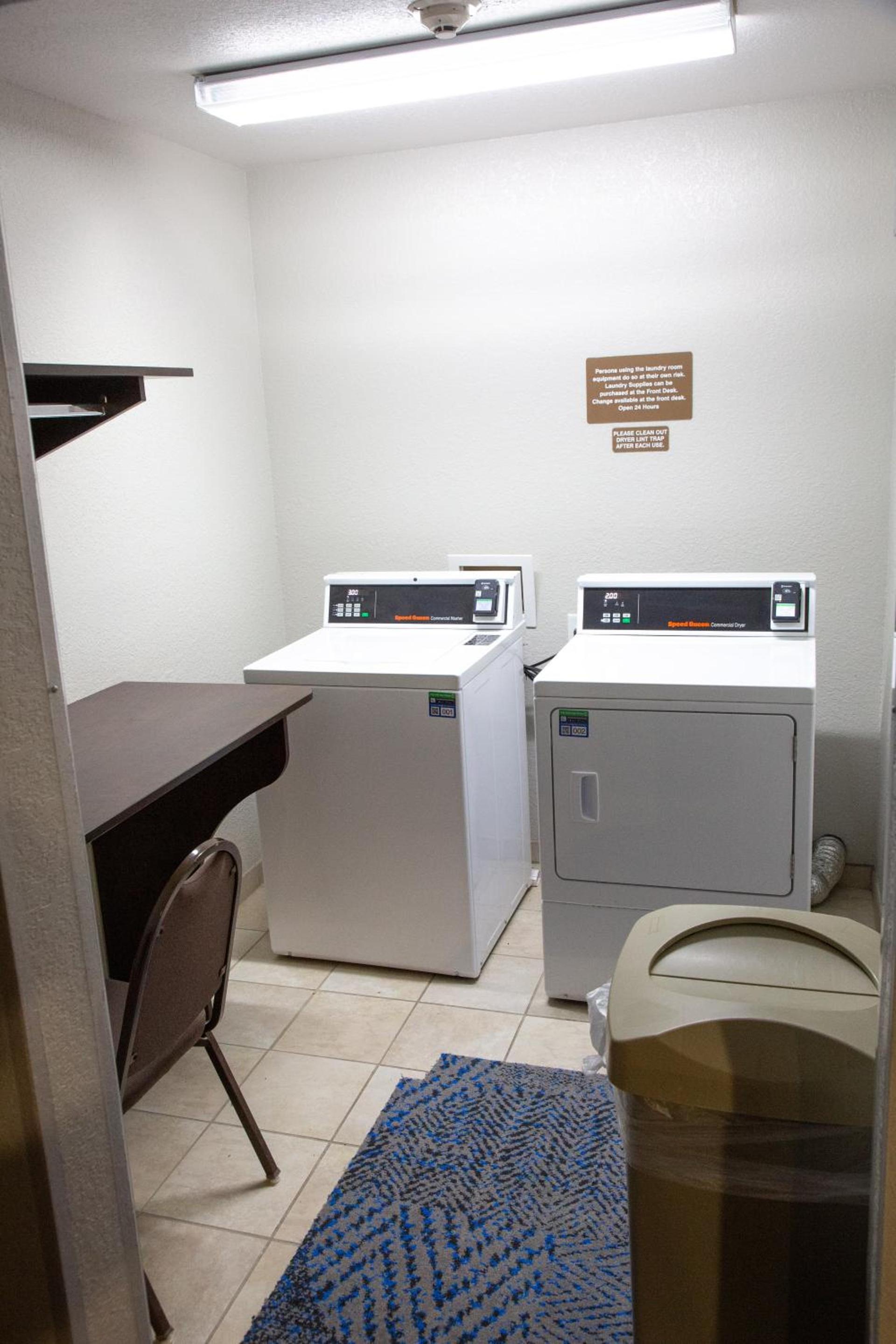 Microtel Inn & Suites by Wyndham Searcy photo 10